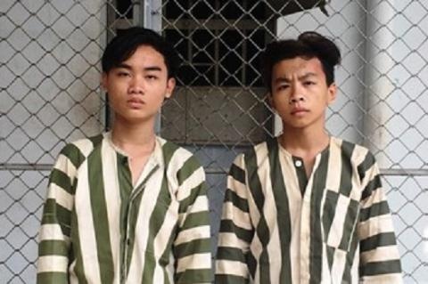 thanh niên bị chặt rớt bàn tay ảnh 2 thanh nien bi chat rot ban tay anh 2