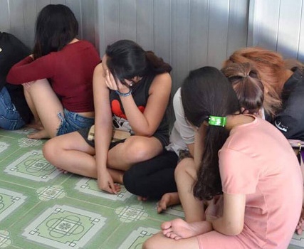 Triet pha dong mai dam nup bong massage o Phan Thiet hinh anh