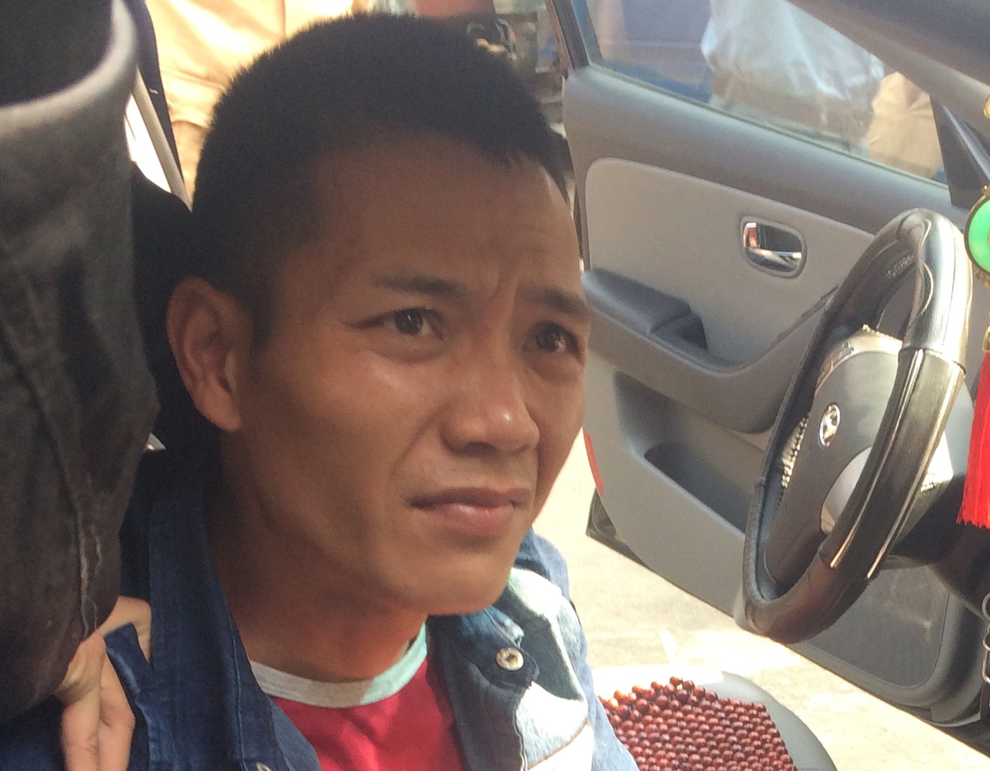 Thac si che binh xang hai day cat giau heroin hinh anh