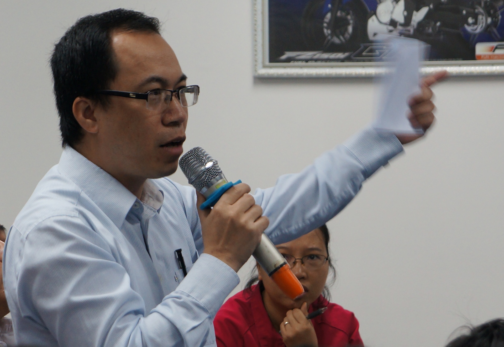 Chủ tịch Hà Nội đối thoại với công nhân ảnh 2 Chu tich Ha Noi doi thoai voi cong nhan anh 2