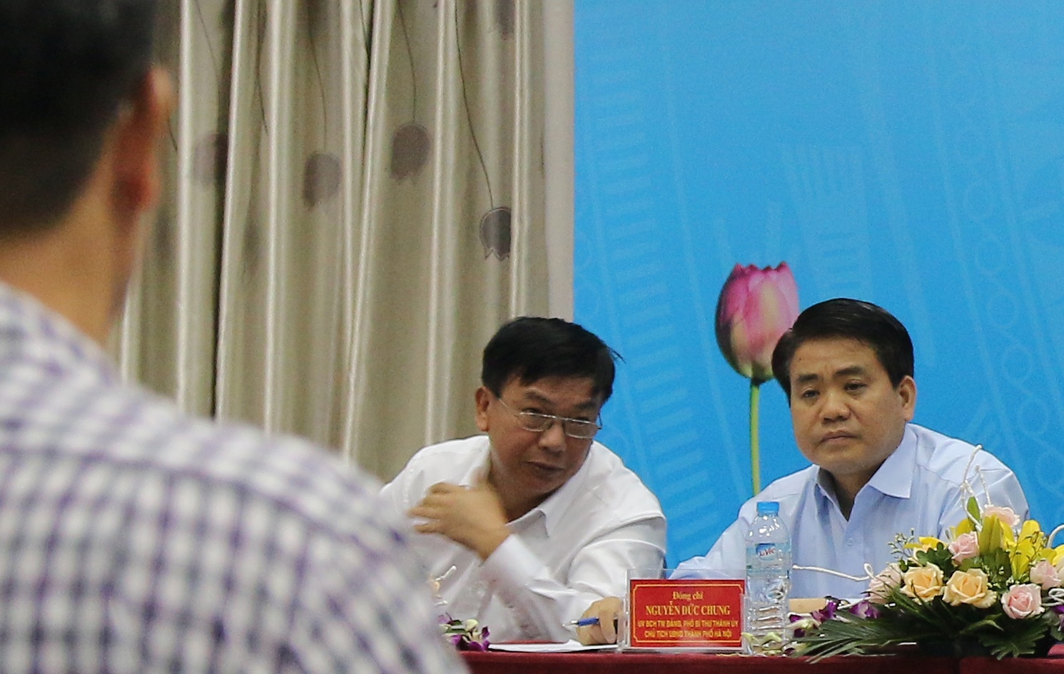 Chủ tịch Hà Nội đối thoại với công nhân ảnh 1 Chu tich Ha Noi doi thoai voi cong nhan anh 1