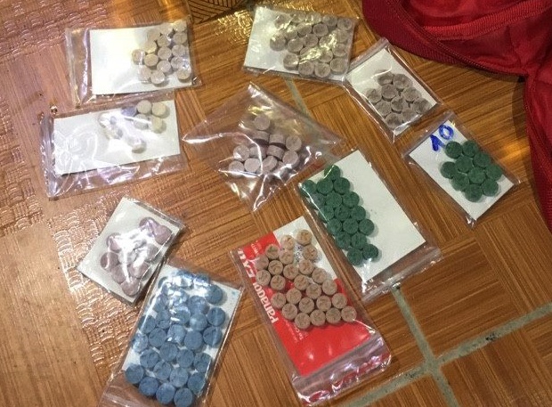 Tron bot mi vao ma tuy anh 2