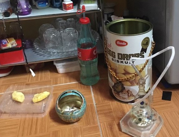 Tron bot mi vao ma tuy anh 4