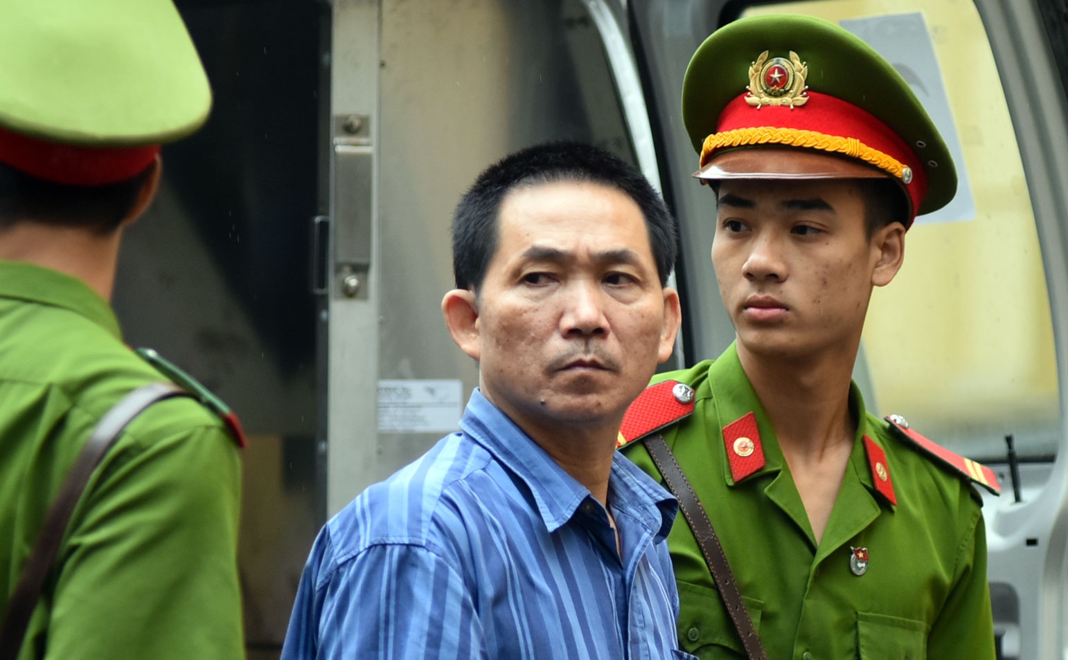 Loi khai cua lai xe len vi tri tong giam doc trong dai an Oceanbank hinh anh