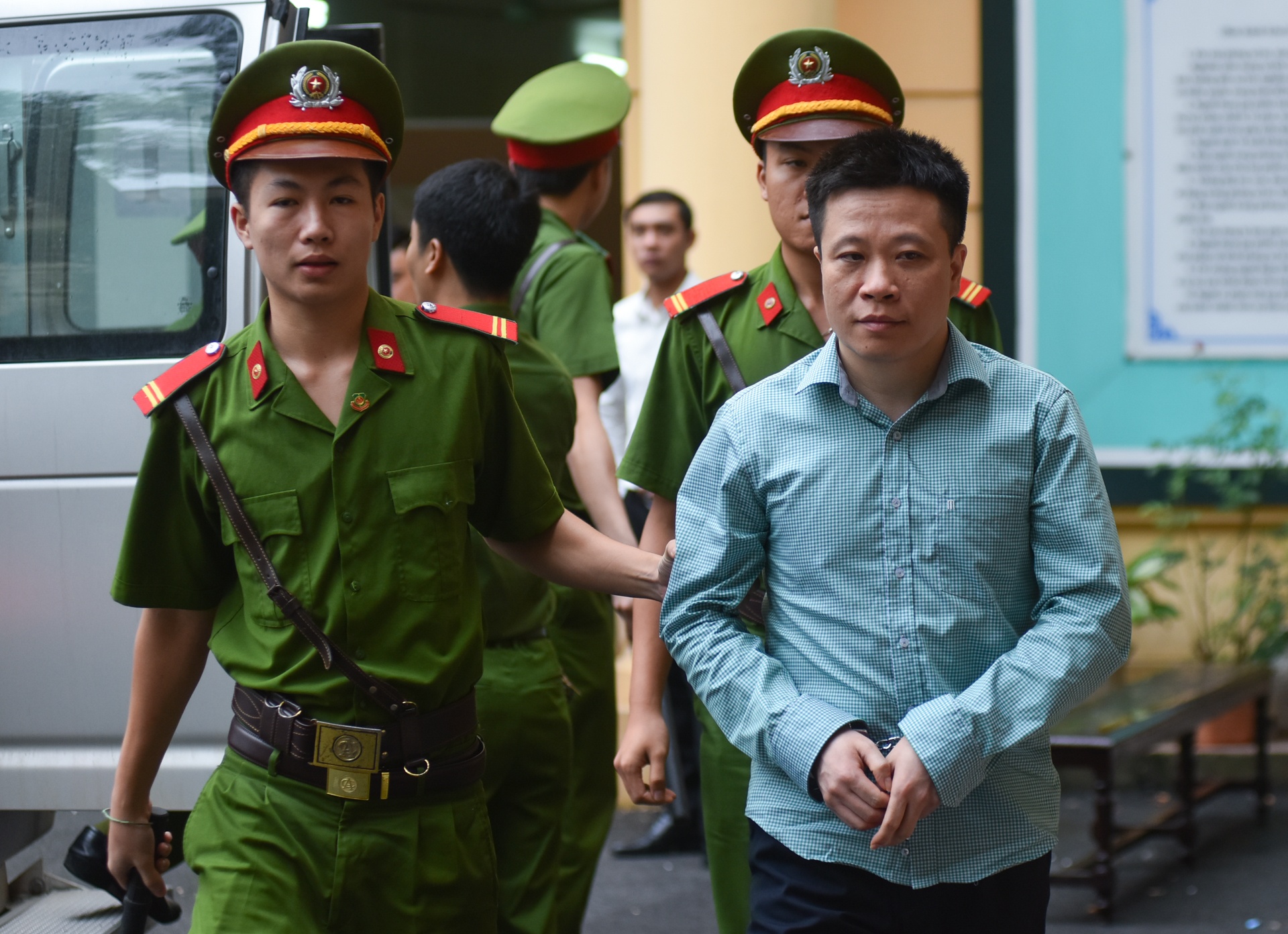 Hà Văn Thắm ảnh 1 Ha Van Tham anh 1