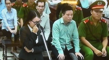 'Bong hong' tre nhat trong vu an Ha Van Tham tiep tuc khoc hinh anh