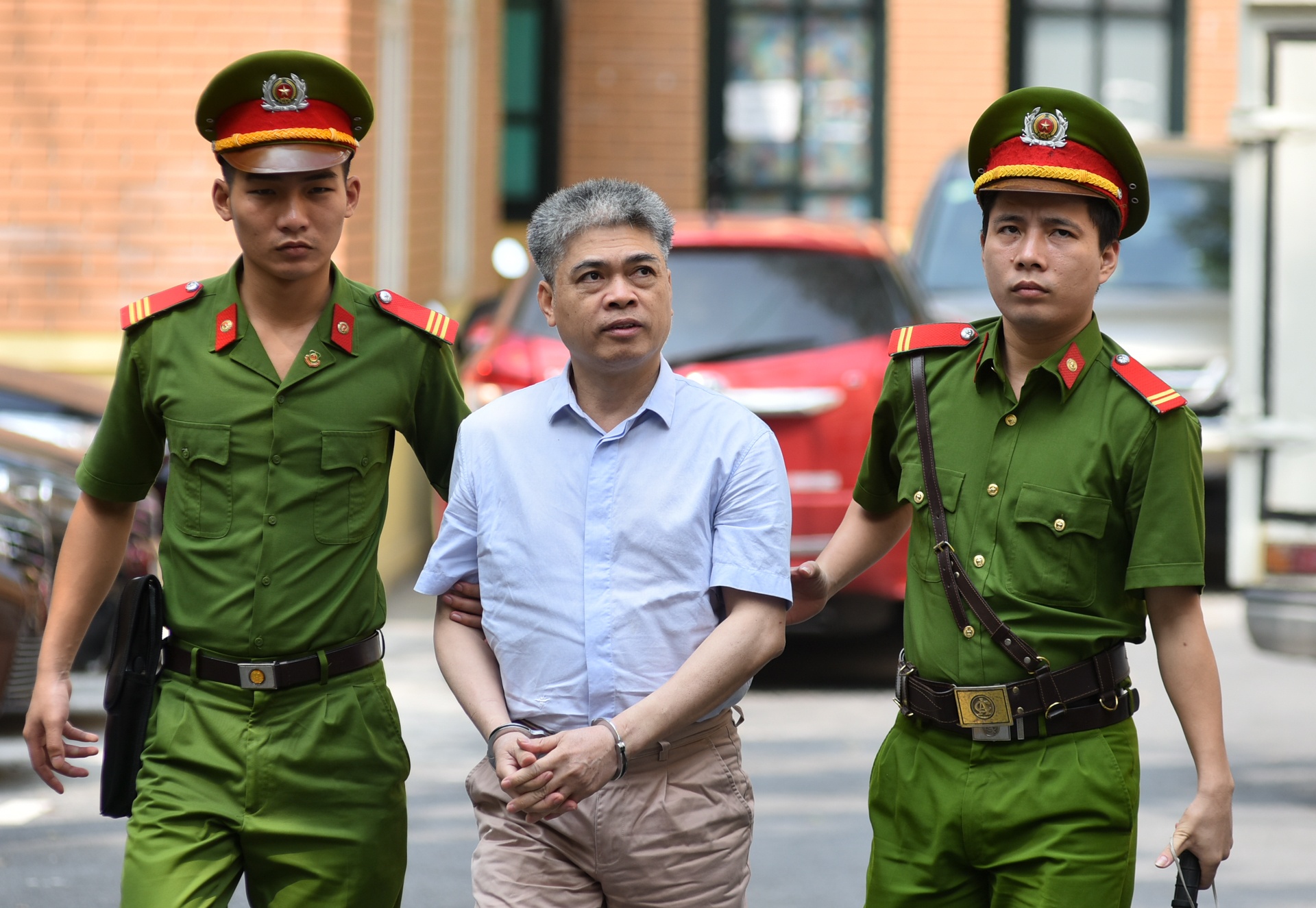 Hà Văn Thắm ảnh 2 Ha Van Tham anh 2