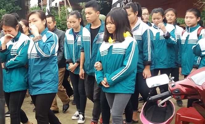 Vụ nữ sinh bị sát hại trên đỉnh núi Pù Mát ảnh 2 Vu nu sinh bi sat hai tren dinh nui Pu Mat anh 2