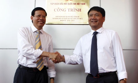 Khoi to cuu Tong giam doc Tap doan dau khi Viet Nam hinh anh