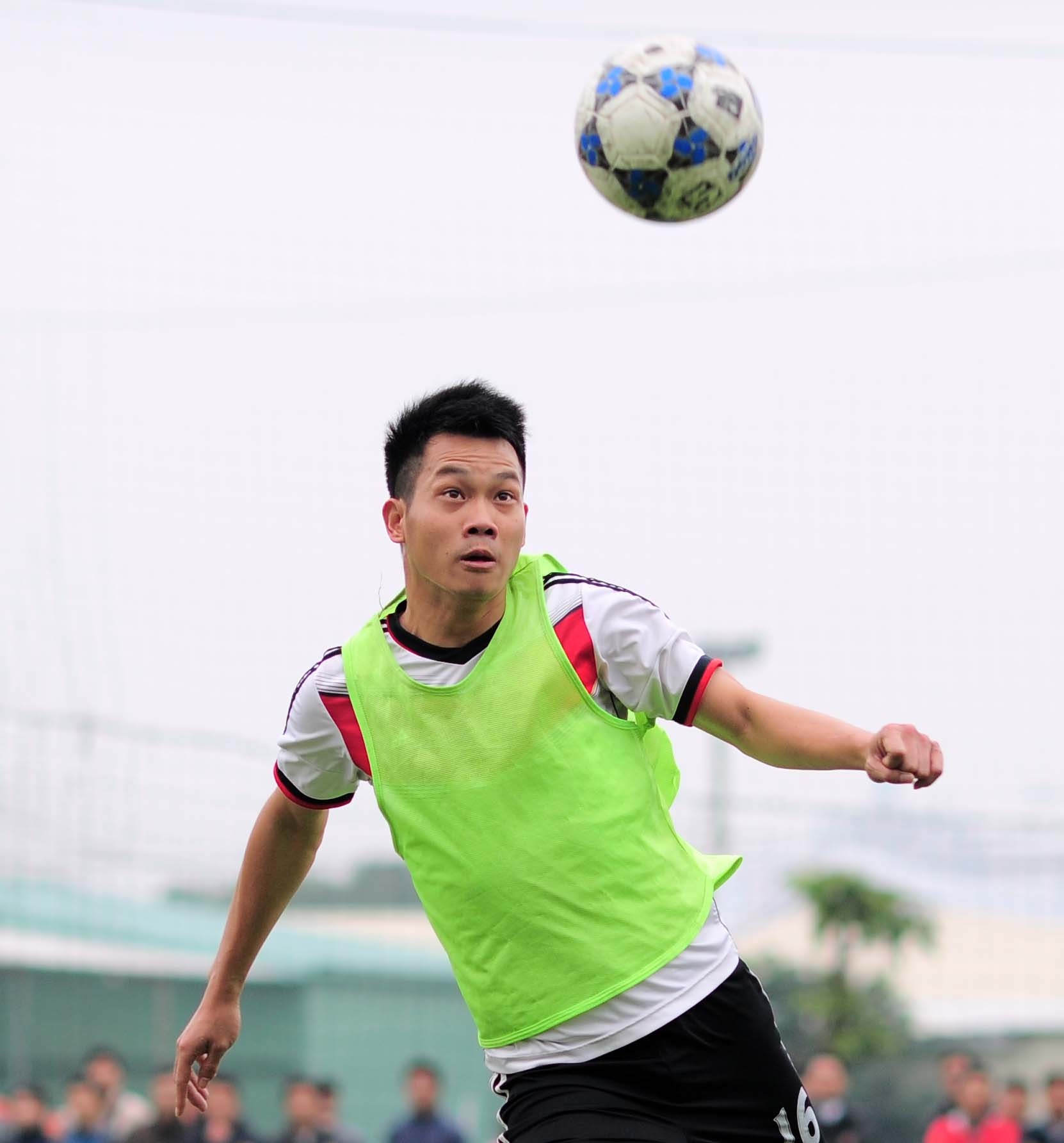 cầu thủ Ninh Bình bán độ về đá phủi ảnh 1 cau thu Ninh Binh ban do ve da phui anh 1