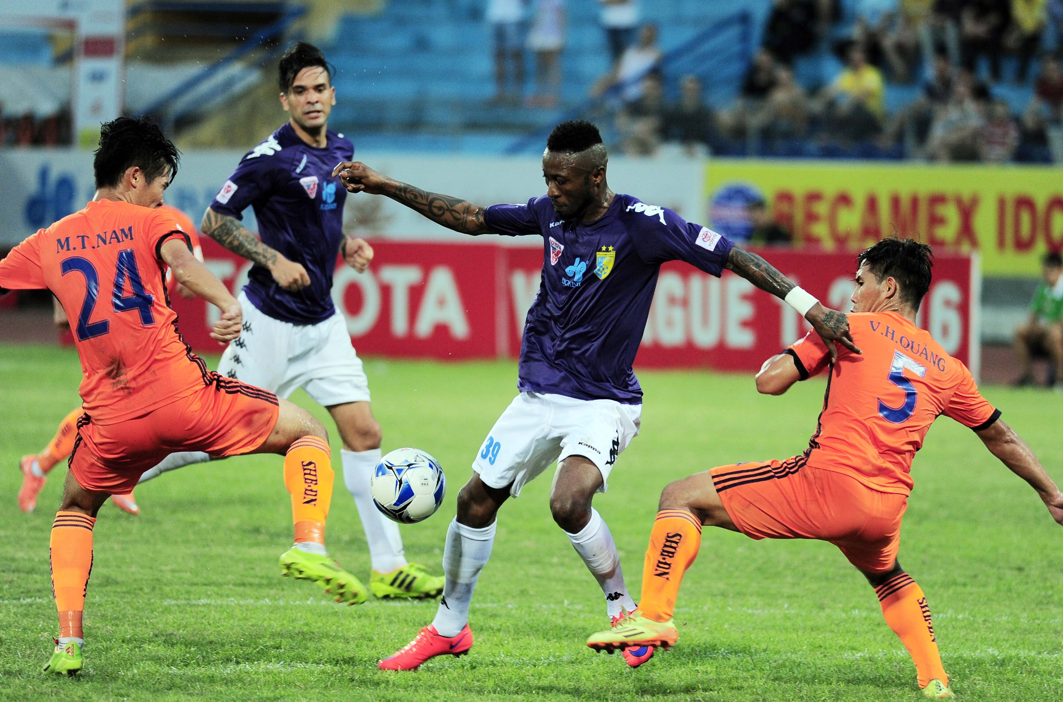 HN T&T thang lien tiep nho thay ao anh 1