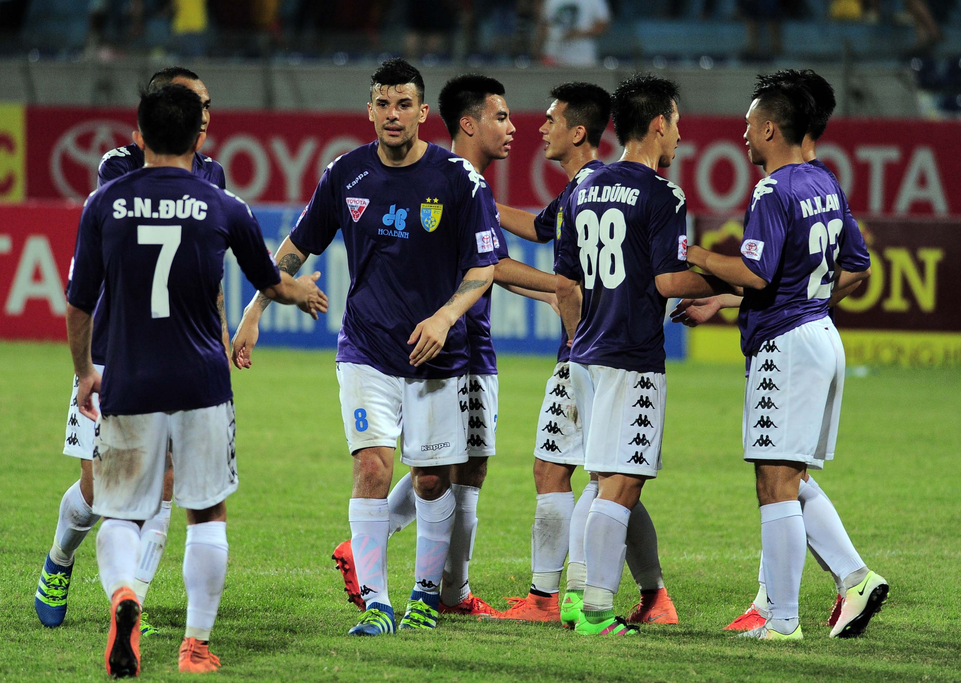 Thanh Hoa quyet thang SLNA anh 3