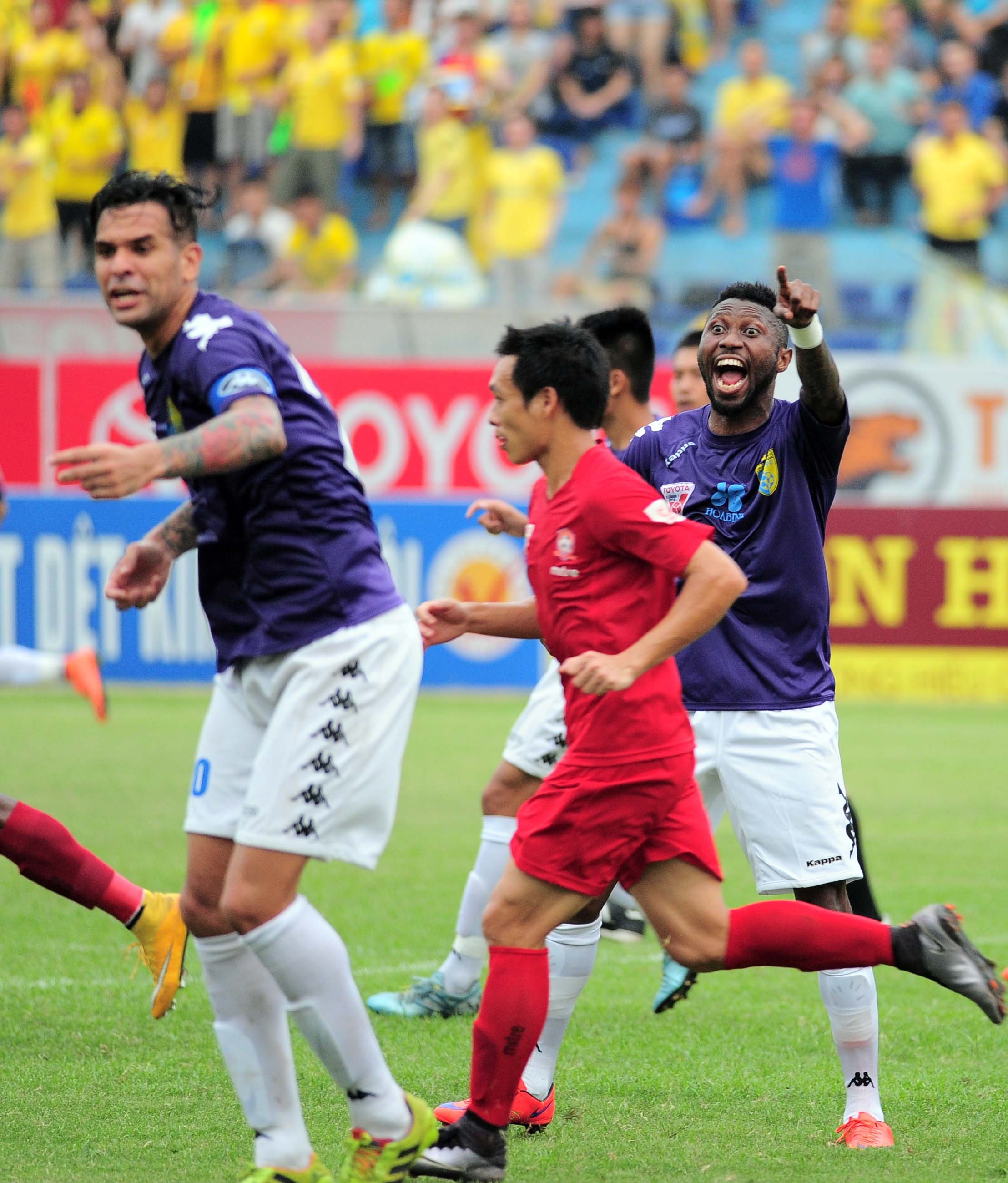 Samson che nhao trong tai anh 3