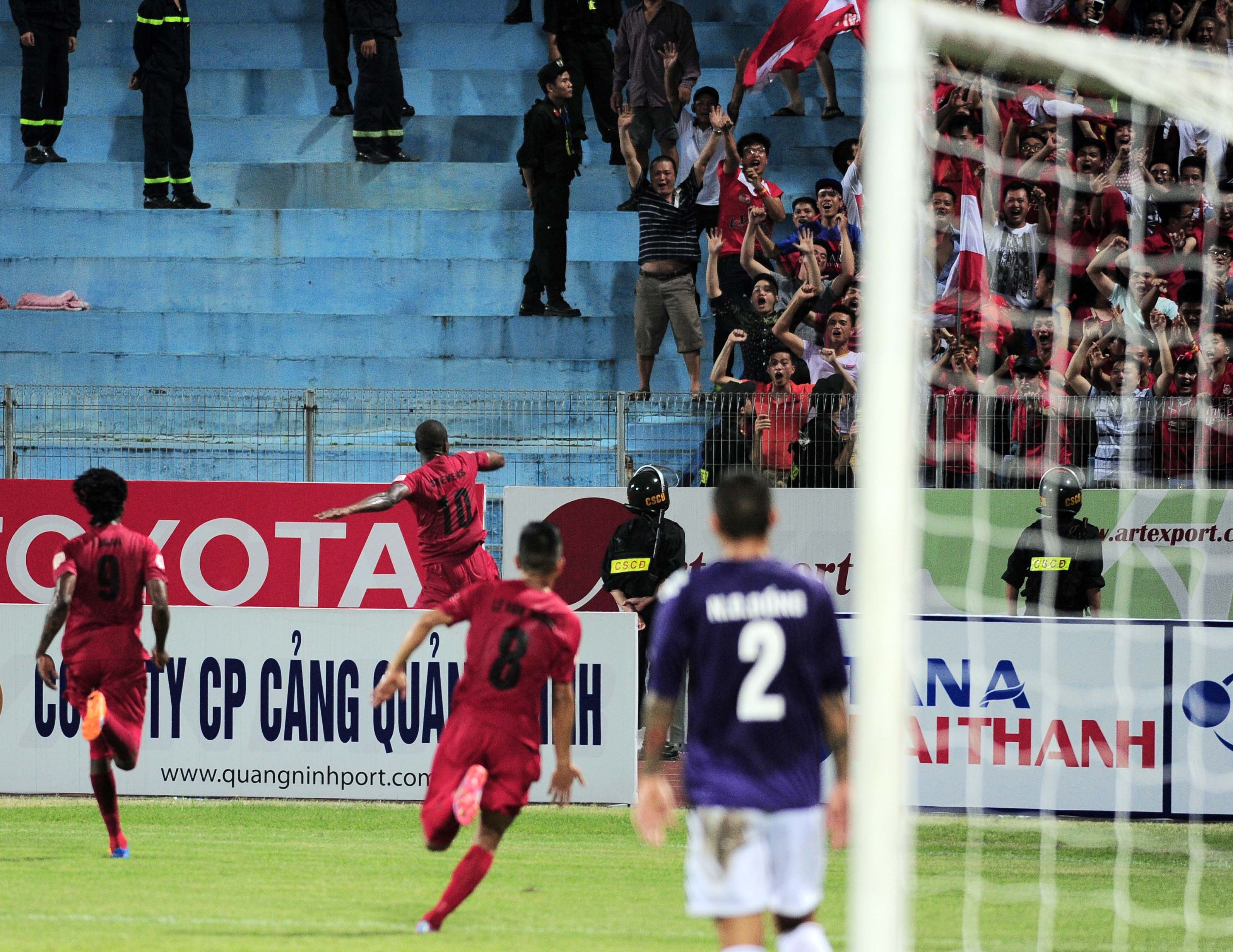 Samson che nhao trong tai anh 8