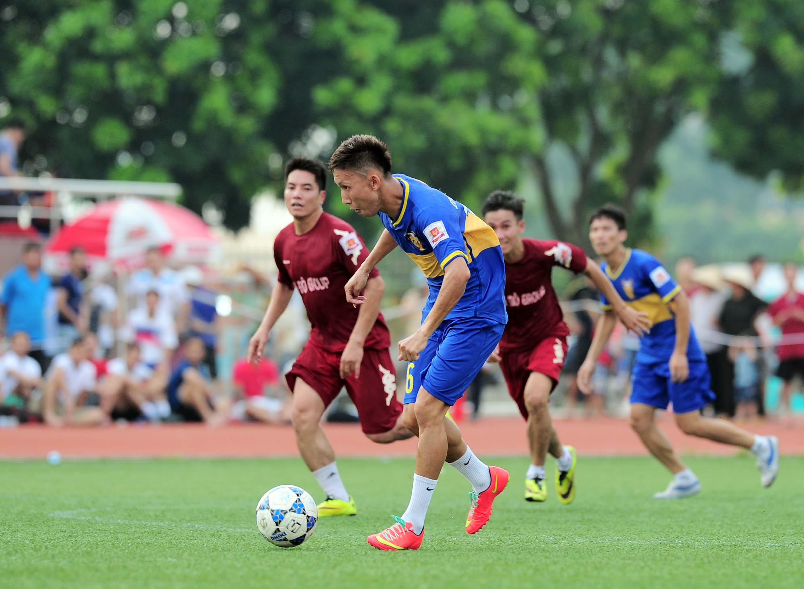 Nghiem Xuan Tu sang Kaiserslautern anh 1