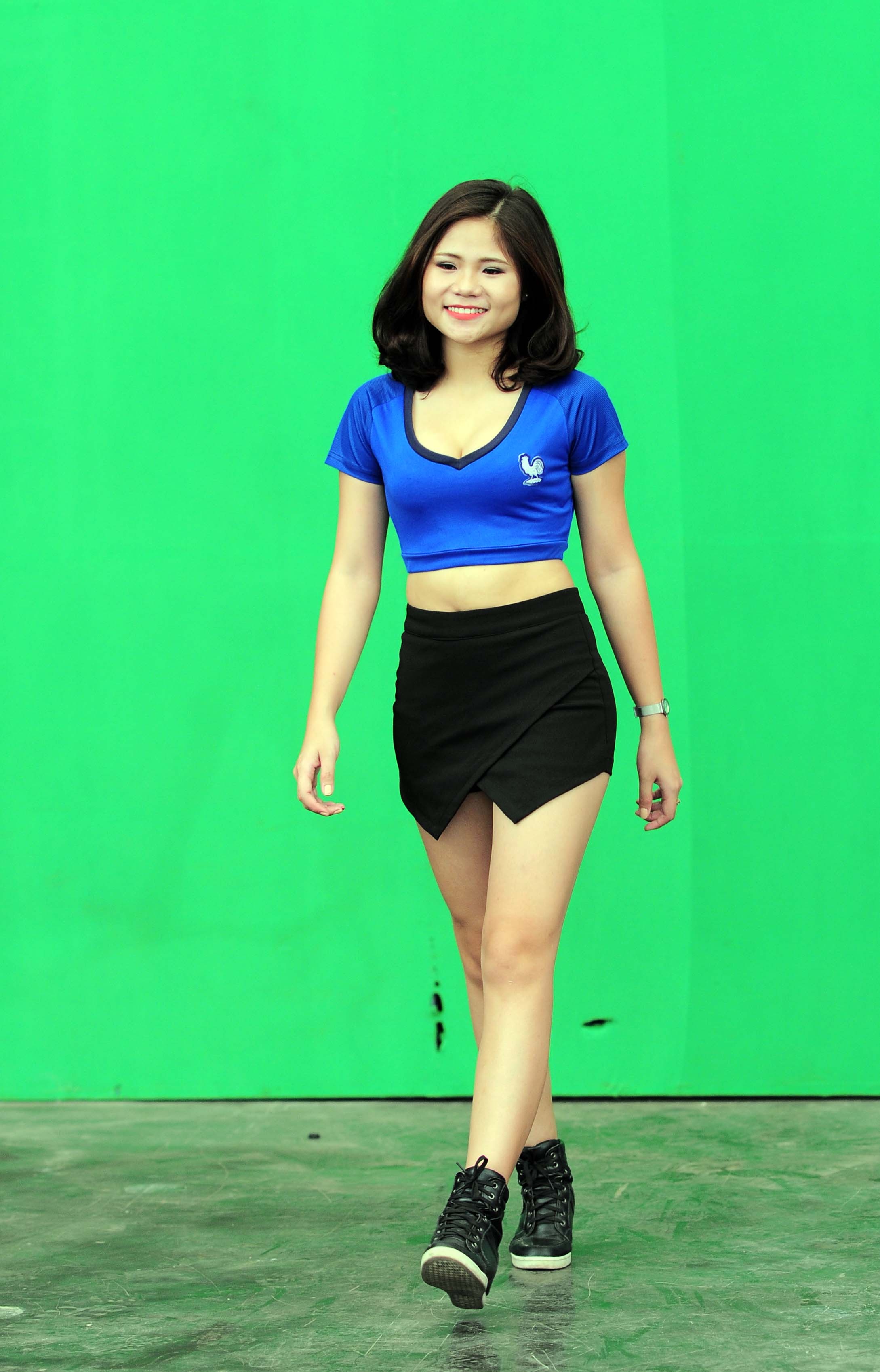 ban gai ca sy Quang Le anh 4