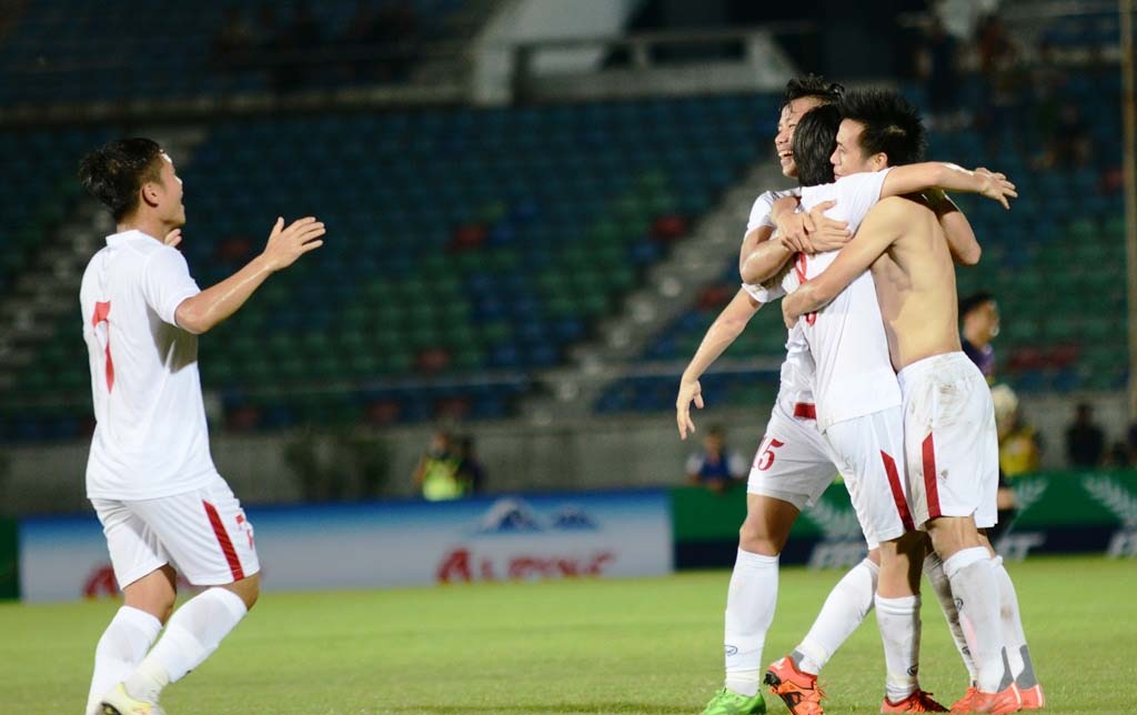 tuyển Việt Nam gặp Singapore ảnh 3 tuyen Viet Nam gap Singapore anh 3