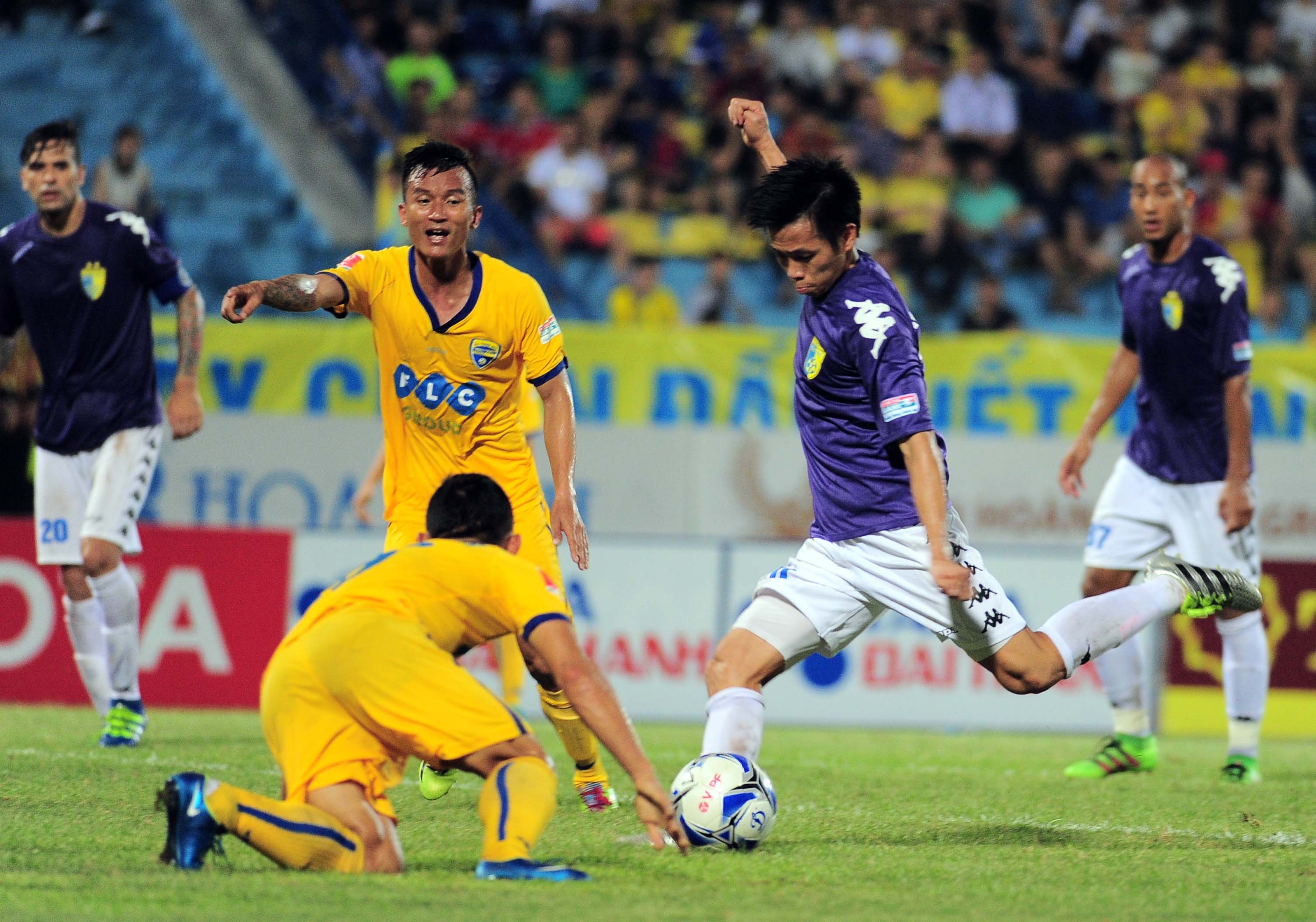 Văn Quyết ghi bàn đẳng cấp ảnh 7 Van Quyet ghi ban dang cap anh 7