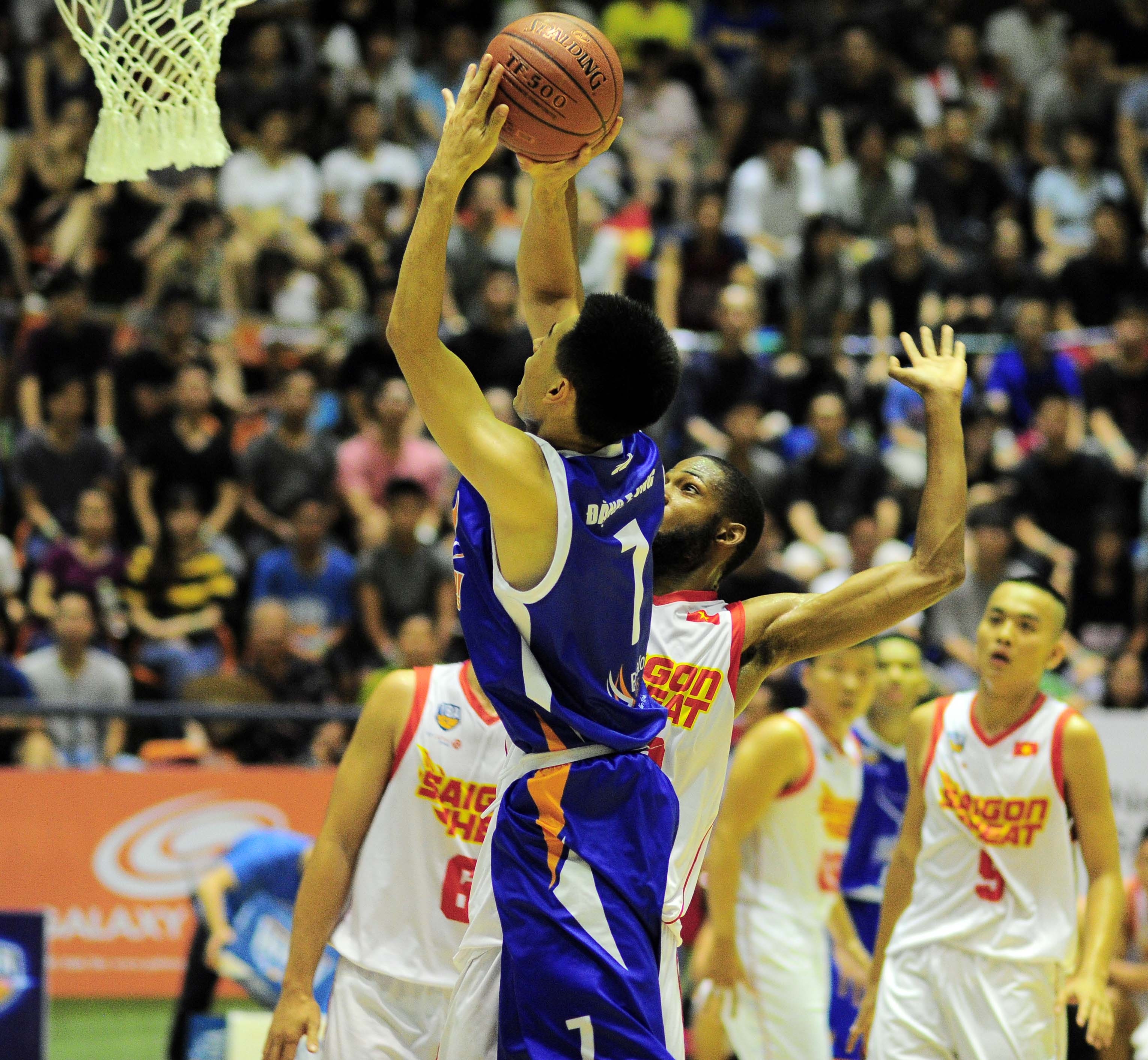 Saigon Heat that bai anh 12