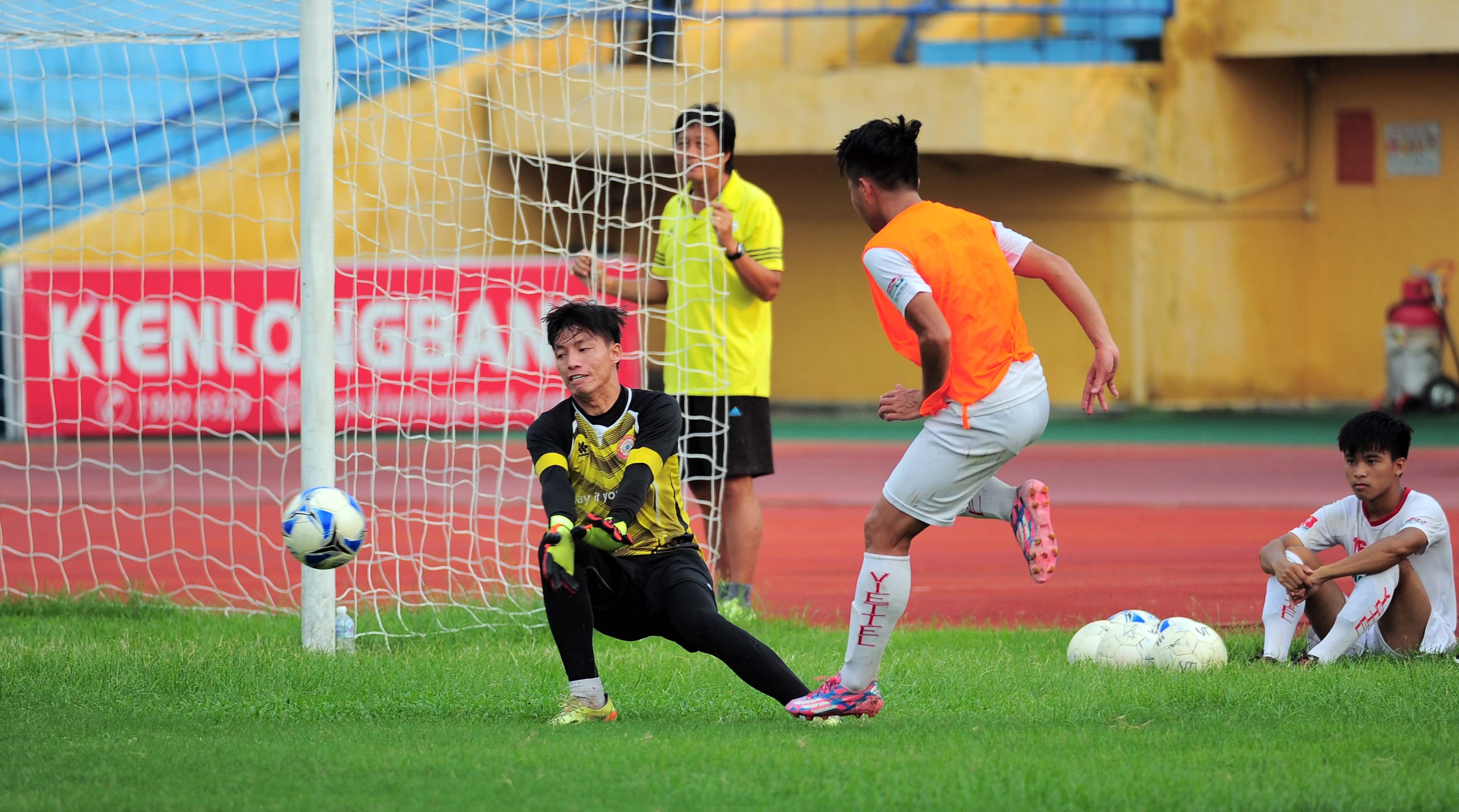 suat play-off du V.League anh 13