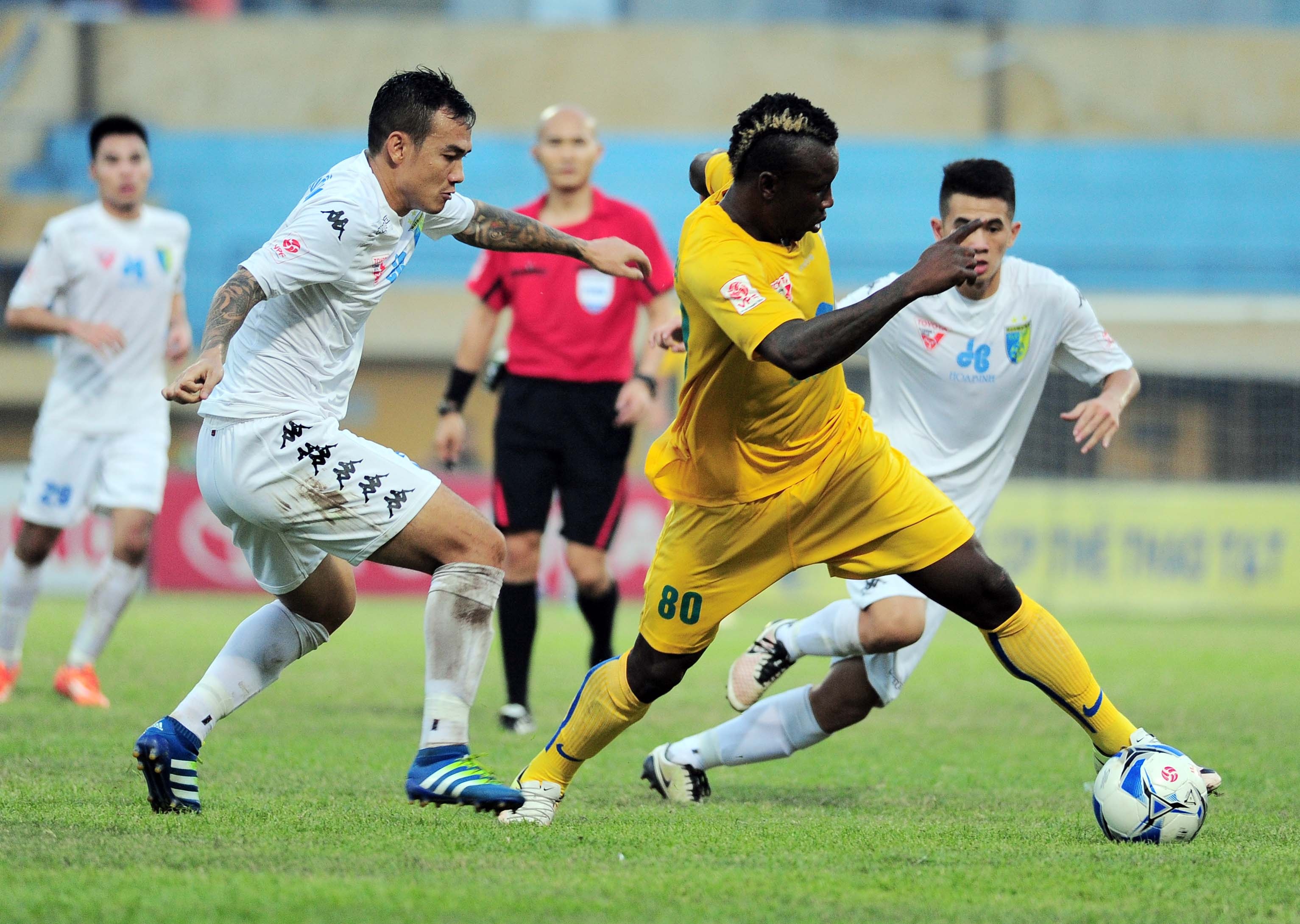 Ha Noi T&T vo dich anh 4