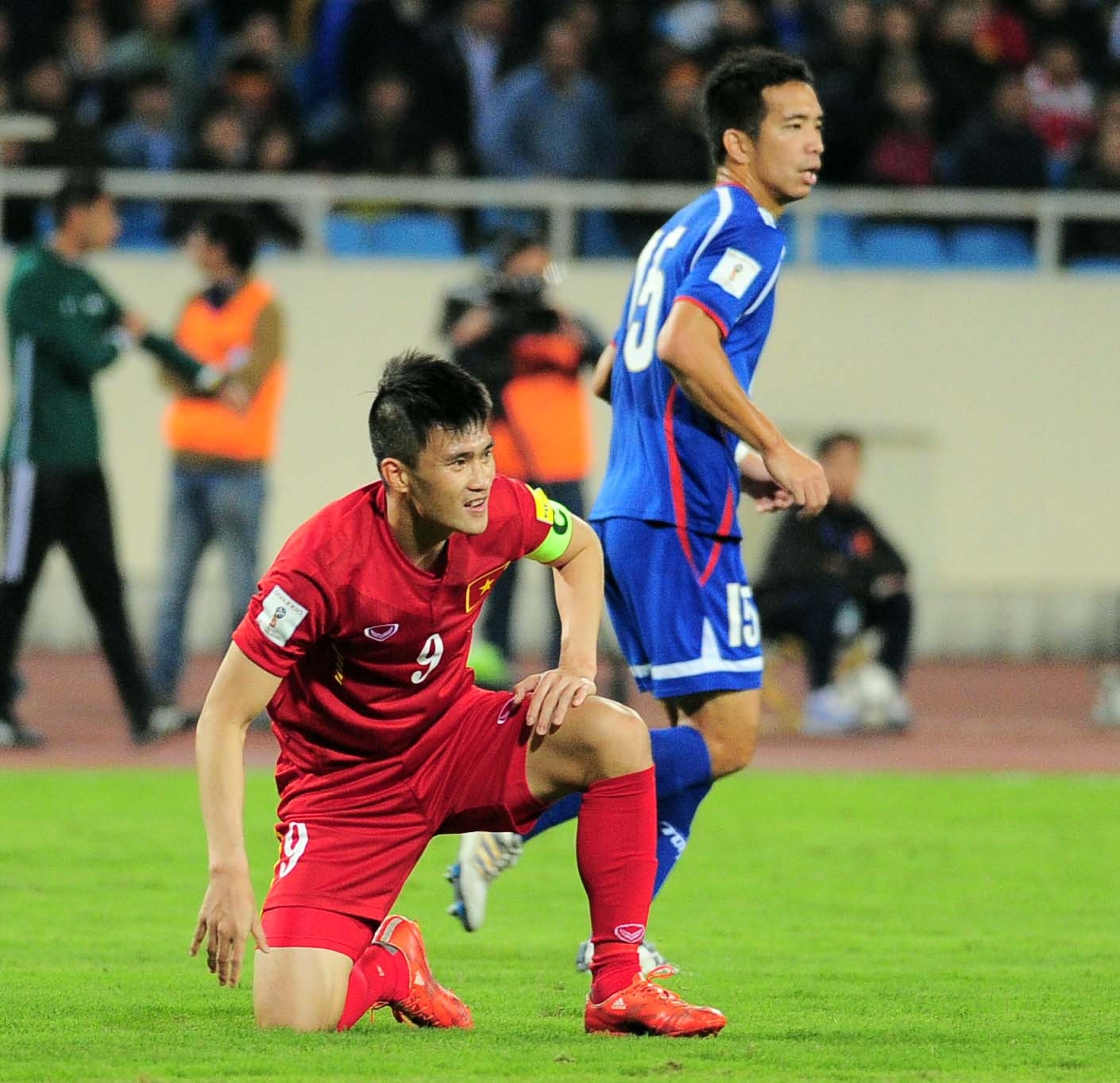 Cong Vinh nguy co mat suat chinh anh 2