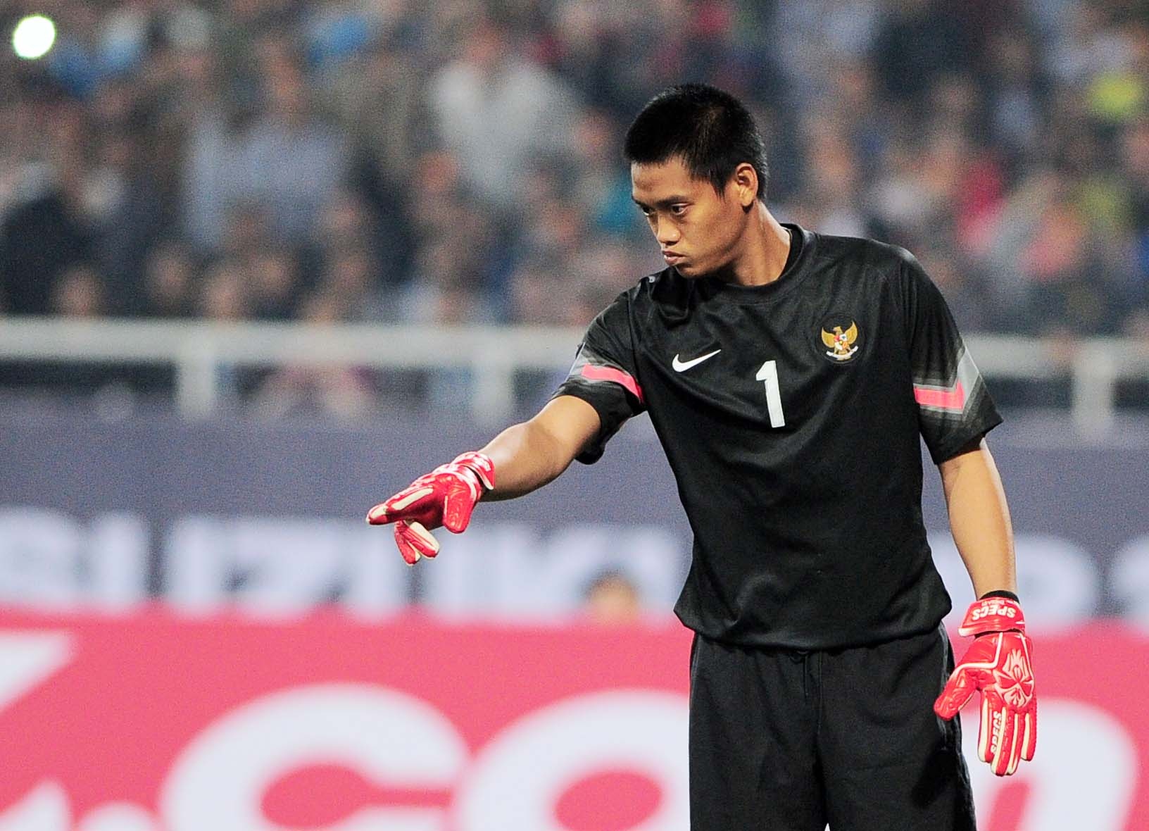 HLV Rield gap may nho bao thu khi chon nguoi giu thanh hinh anh