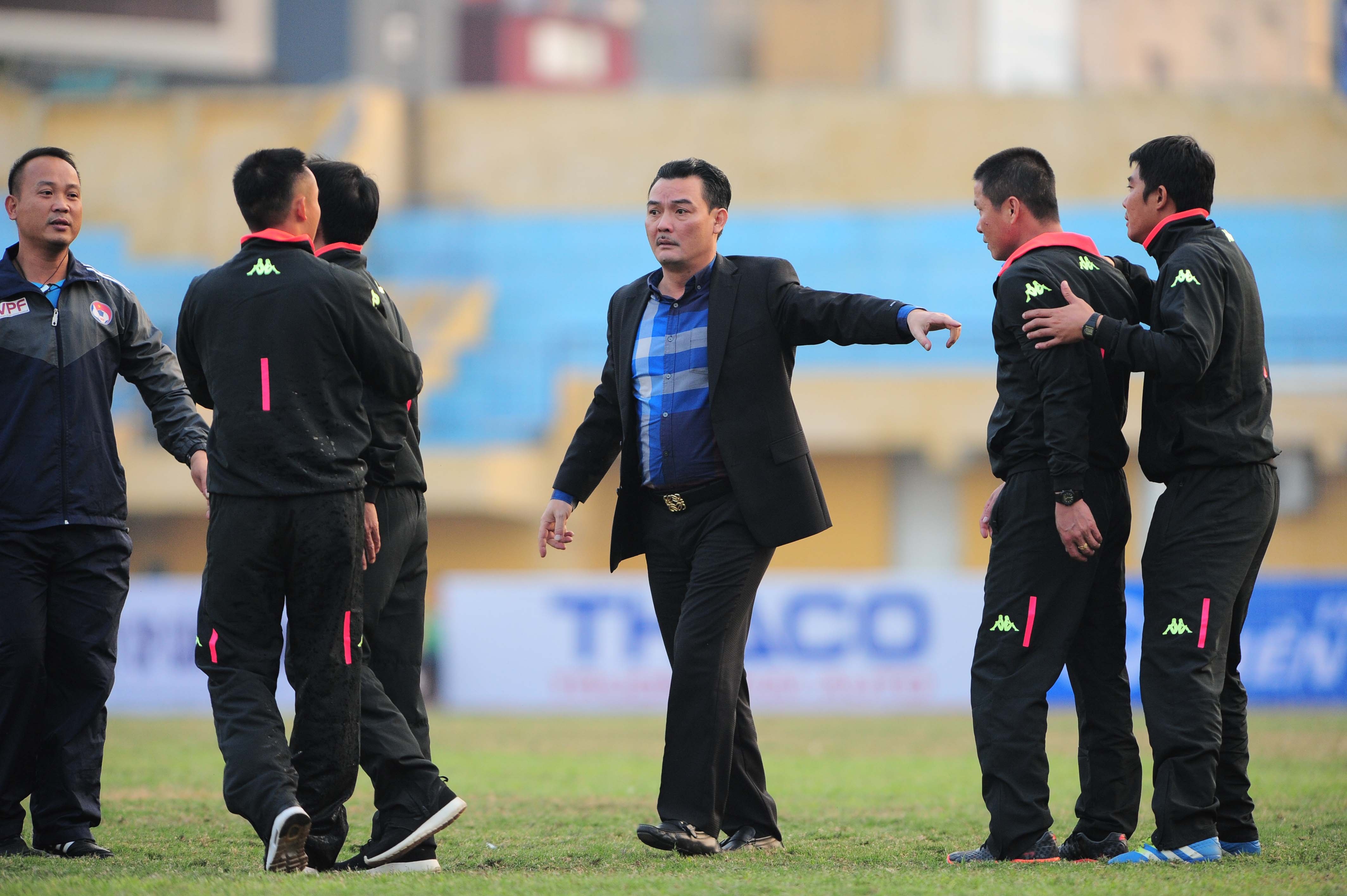 Ha Noi buc xuc voi trong tai Minh Tri anh 8