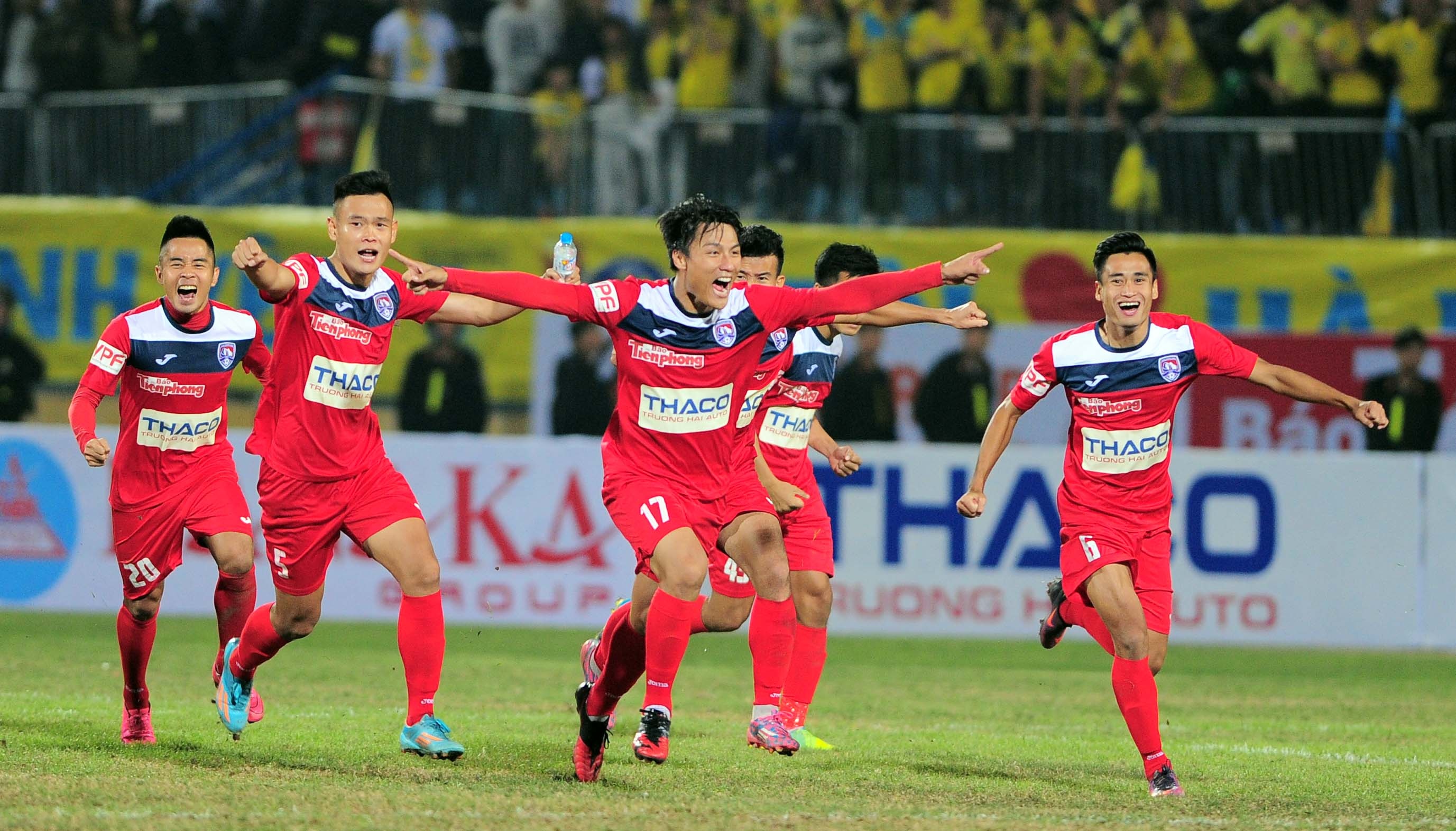 Ha Noi buc xuc voi trong tai Minh Tri anh 12