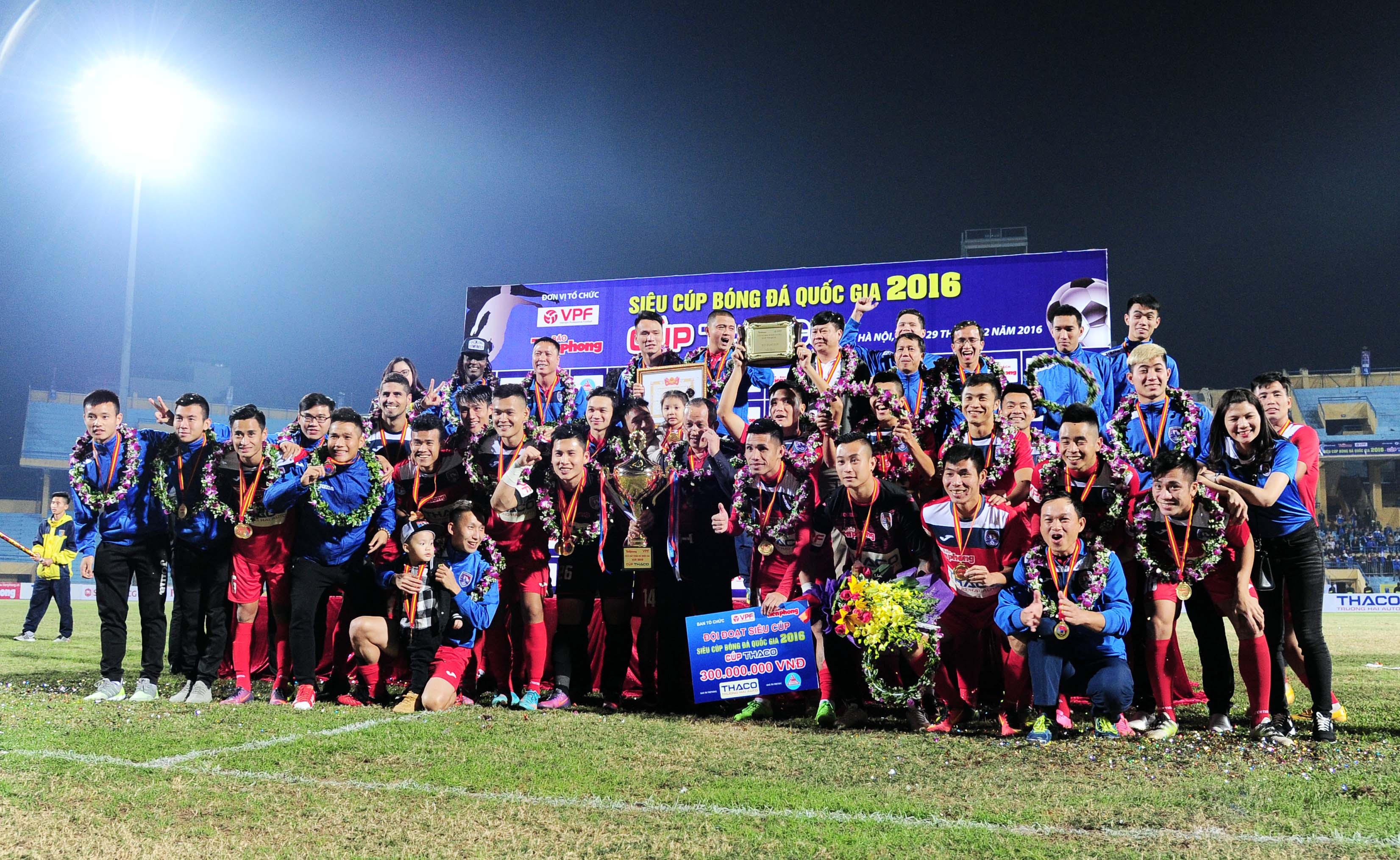 Ha Noi buc xuc voi trong tai Minh Tri anh 14