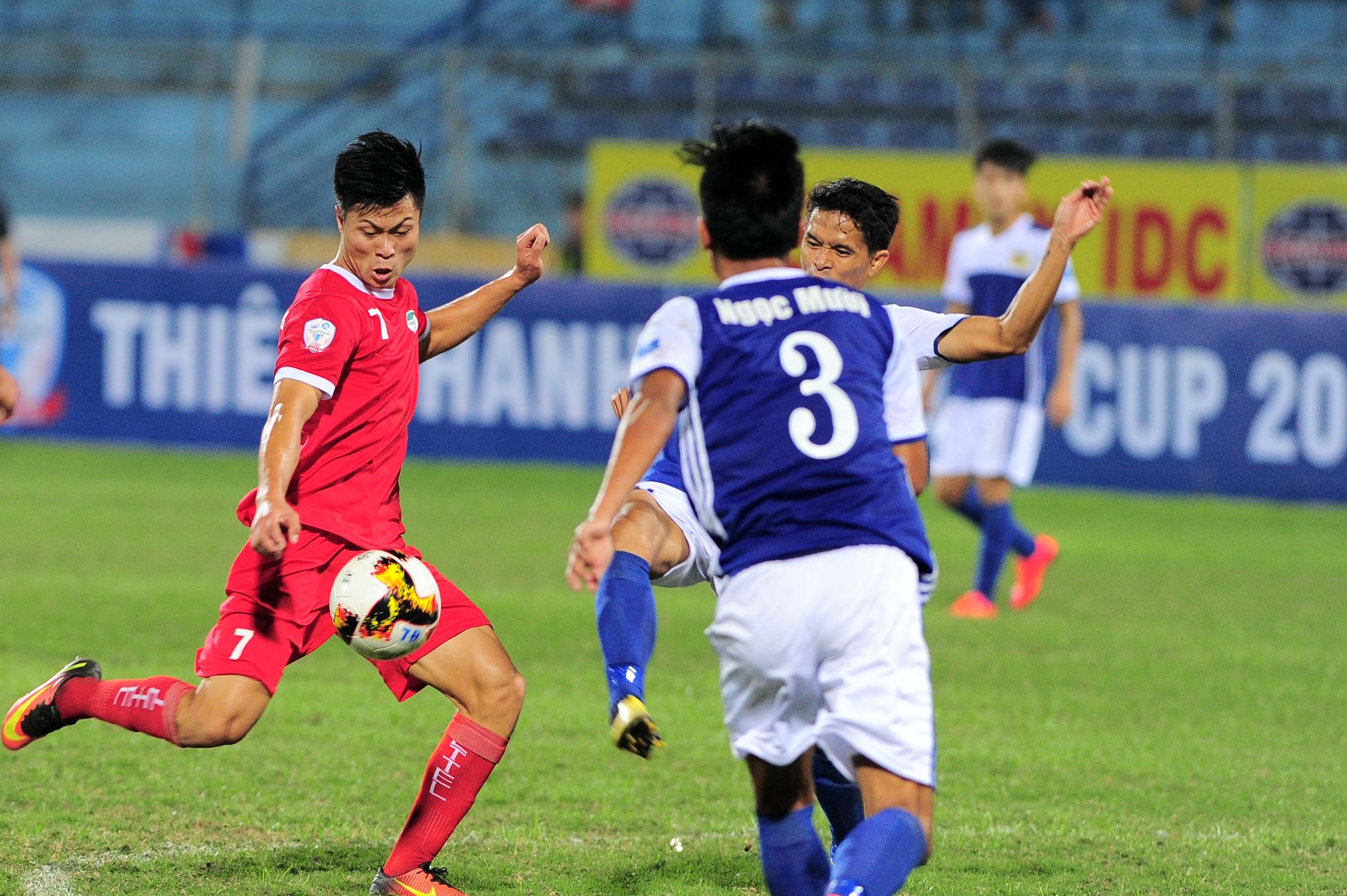 tien dao U19 Viet Nam chan thuong anh 8