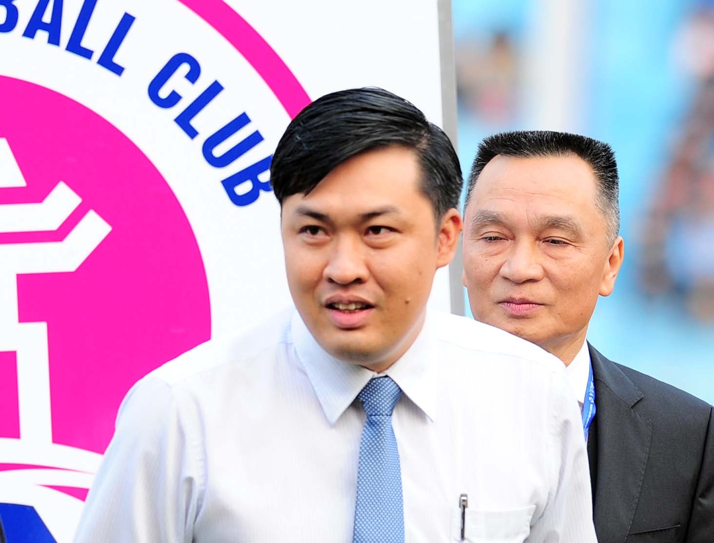 Long An lam mat mat bong da Viet Nam anh 1