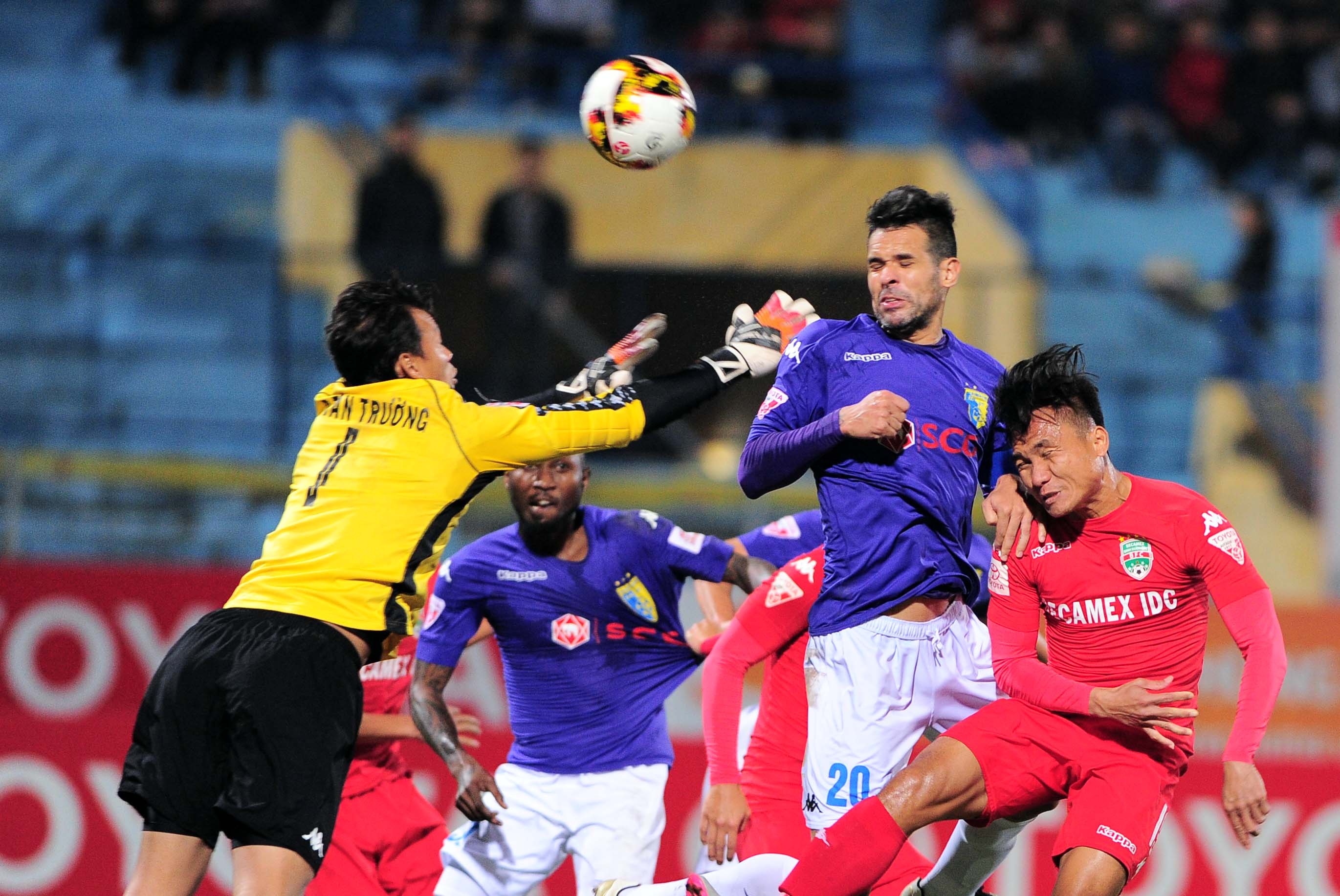 Ha Noi thu hoa Binh Duong anh 12