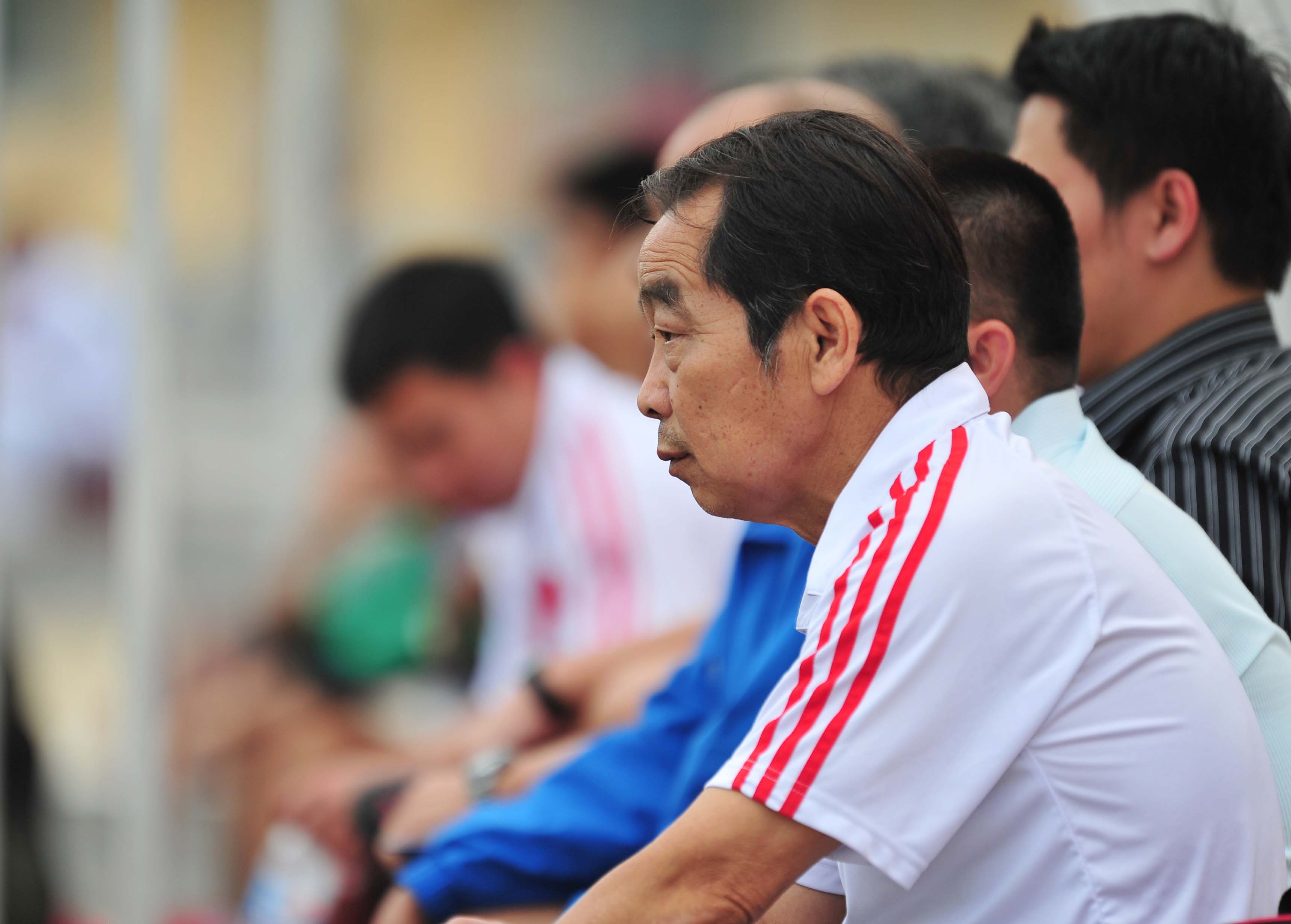 'Trong tai an tien trang tron nho duoc bao che, chong lung' hinh anh