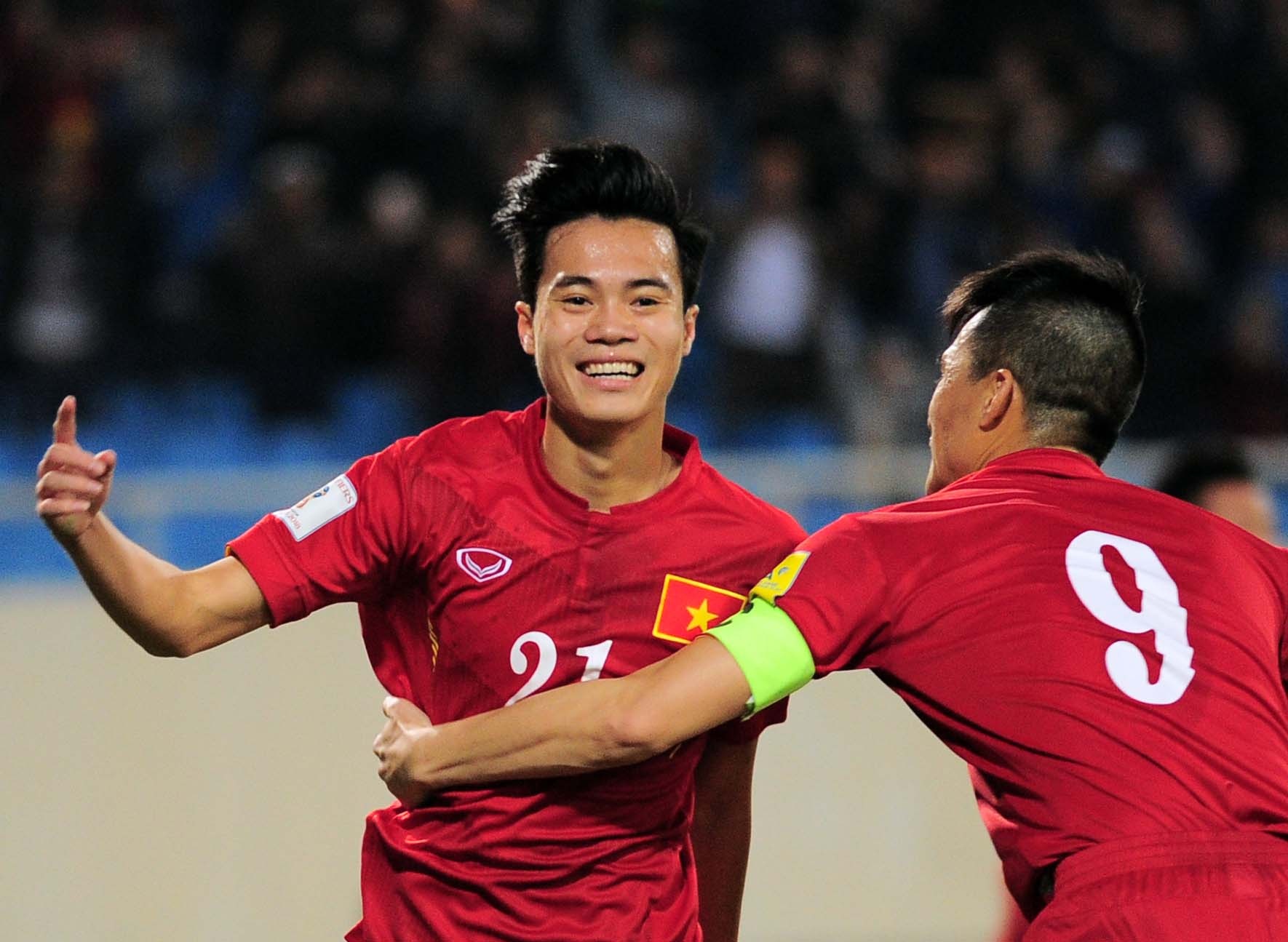 Tuyen Viet Nam tre hoa trong noi bat an hinh anh