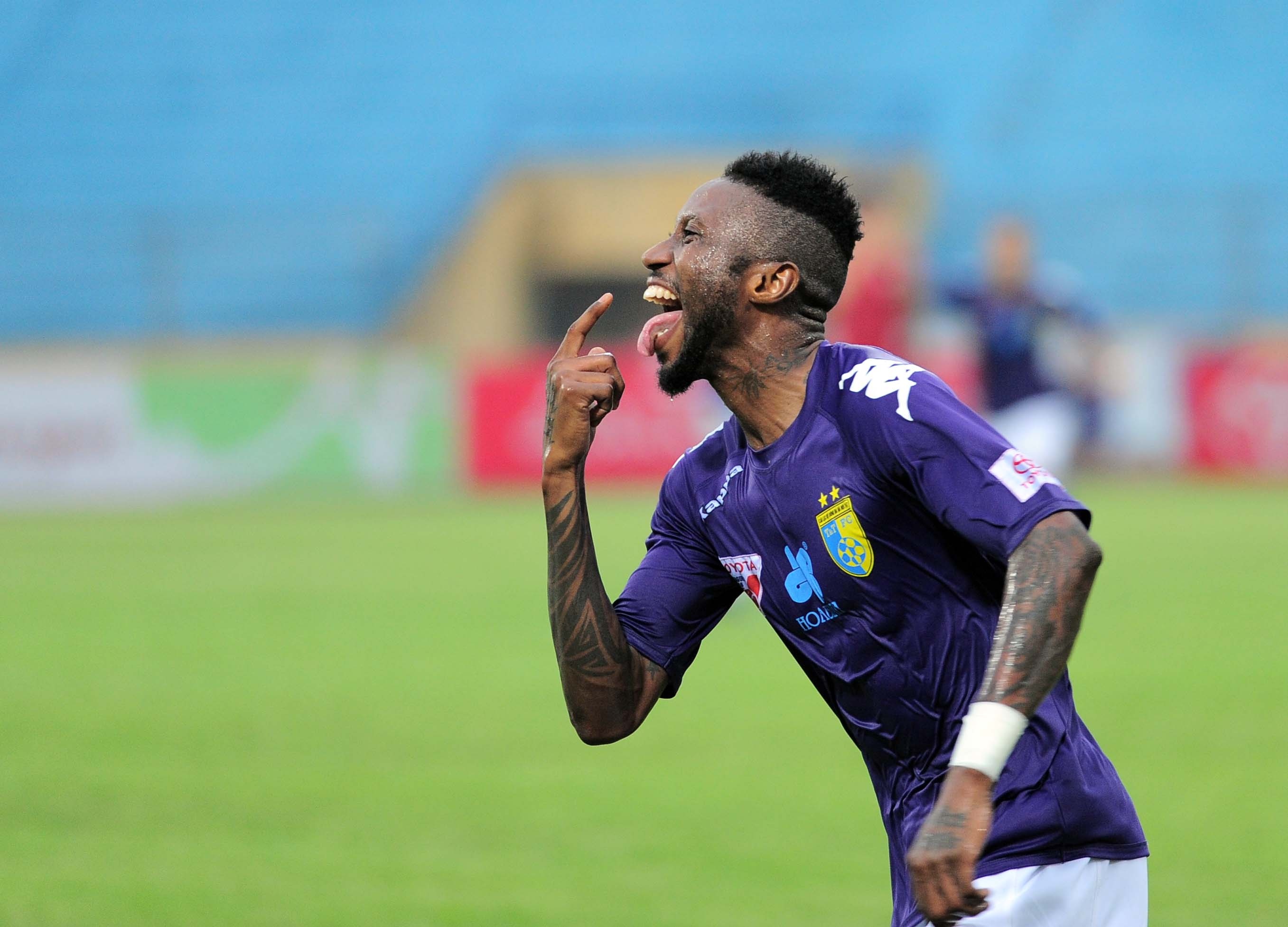 cầu thủ ăn mừng phản cảm ảnh 2 cau thu an mung phan cam anh 2