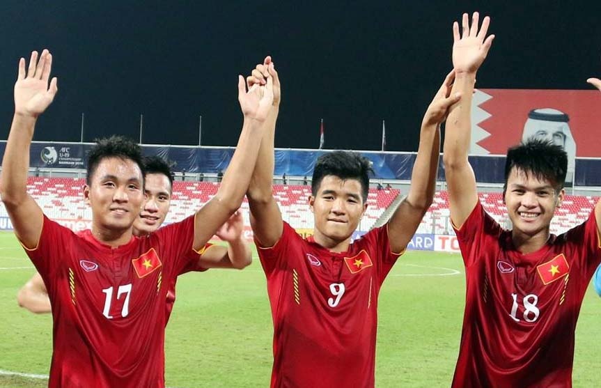 HLV Le Thuy Hai: 'U20 Viet Nam dung hy vong hao huyen' hinh anh