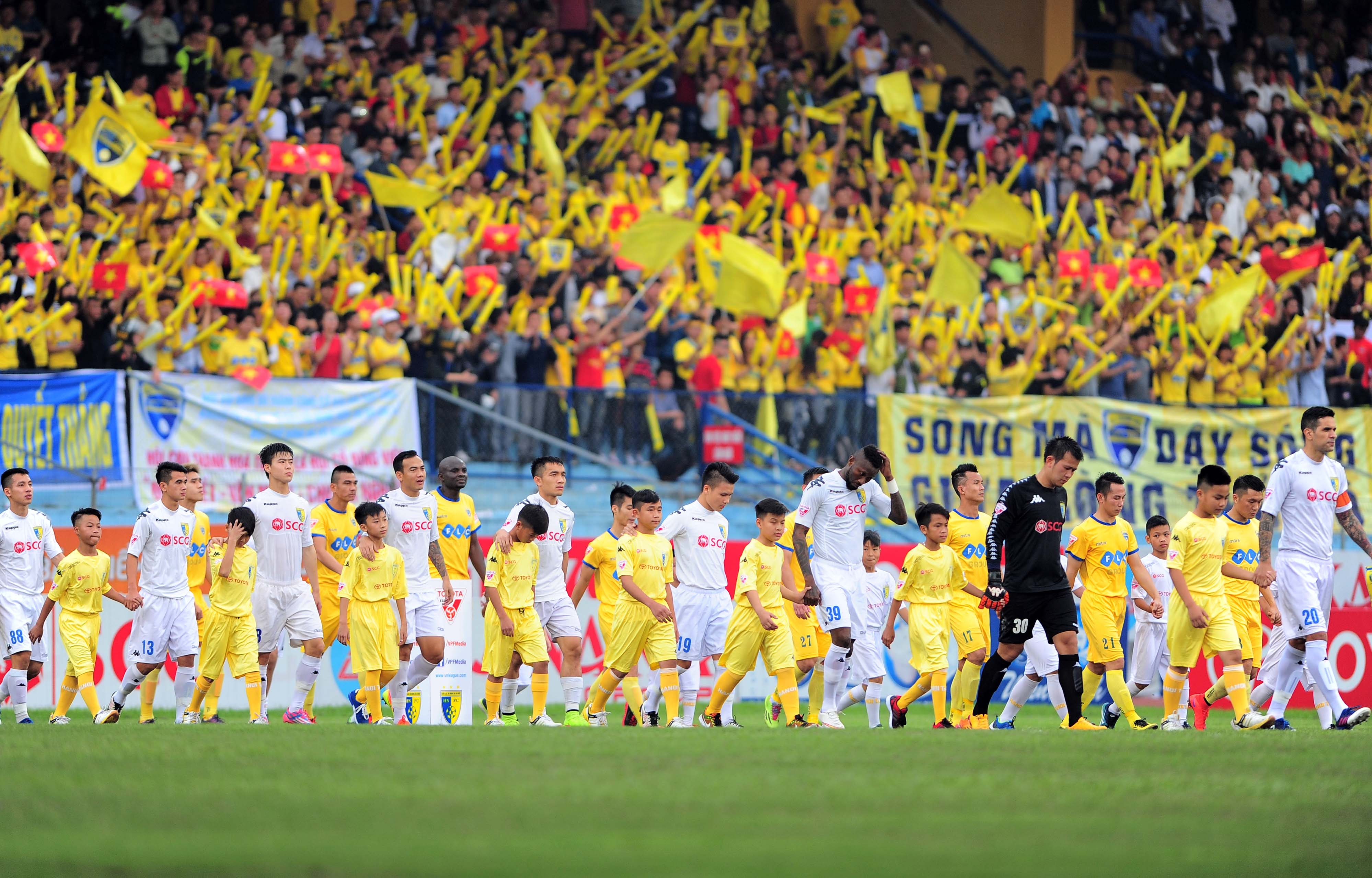 cau thu doi xu trong tai anh 1