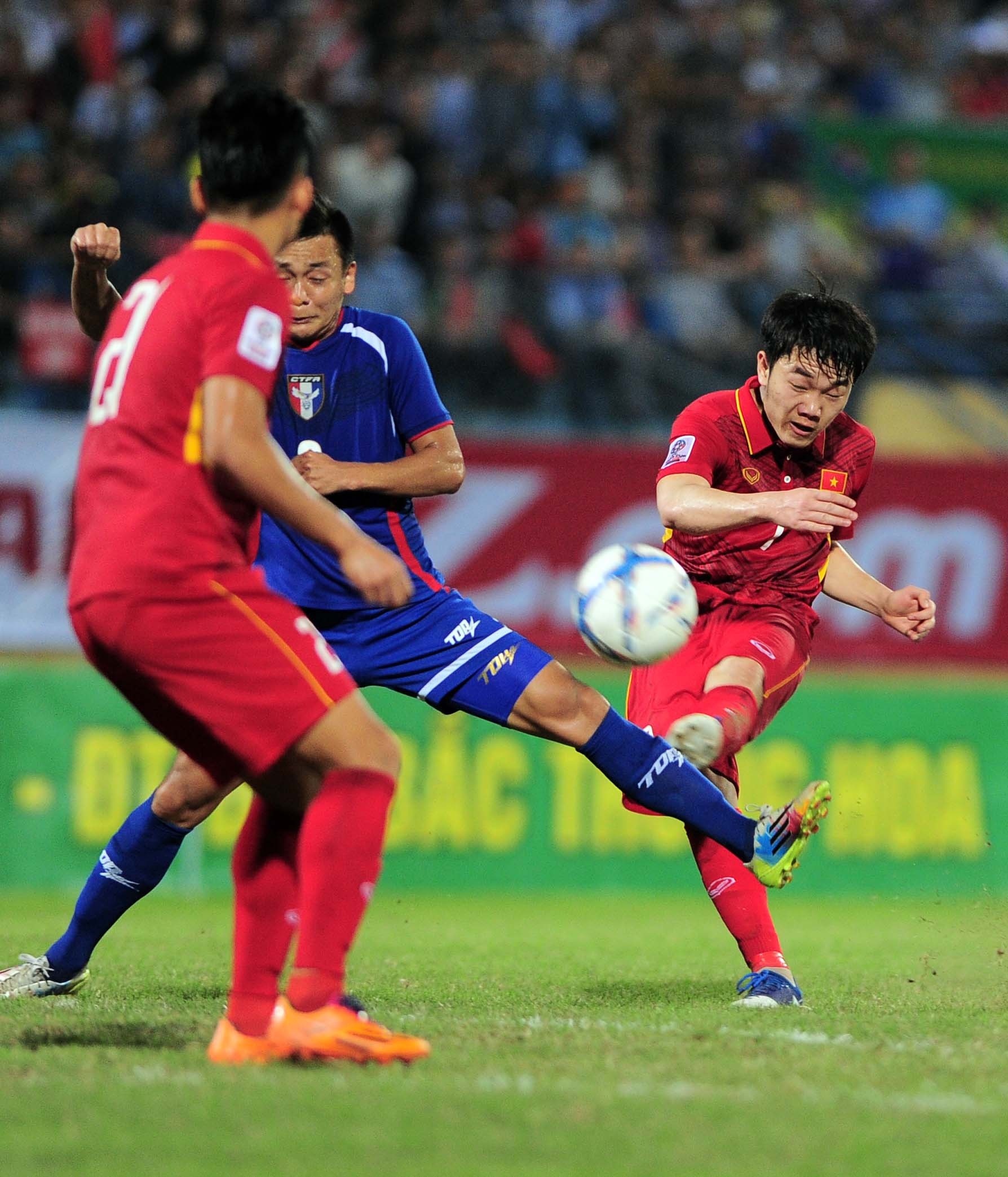 tuyen Viet Nam thu hoa Dai Loan anh 8