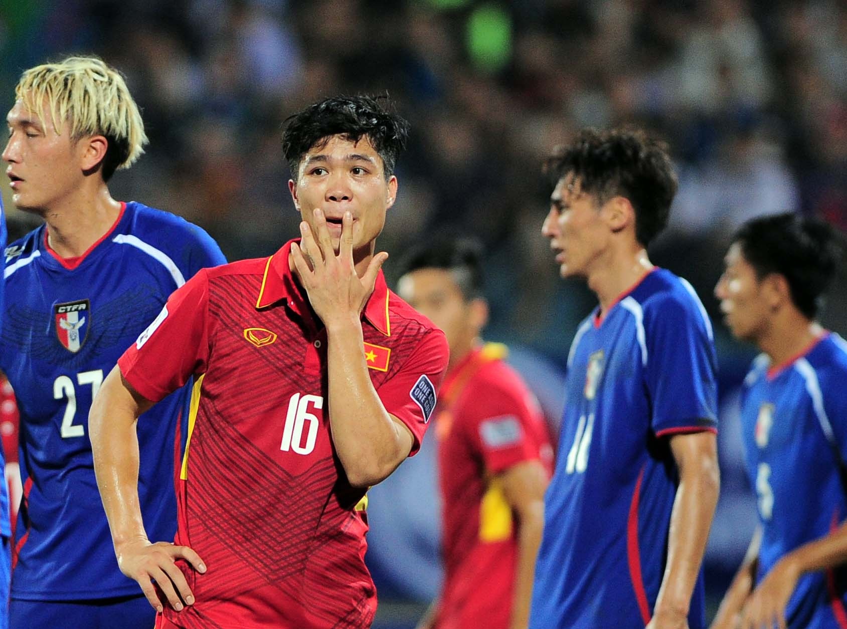 Cong Phuong co quay ve ‘kiep du bi’ o tuyen Viet Nam? hinh anh