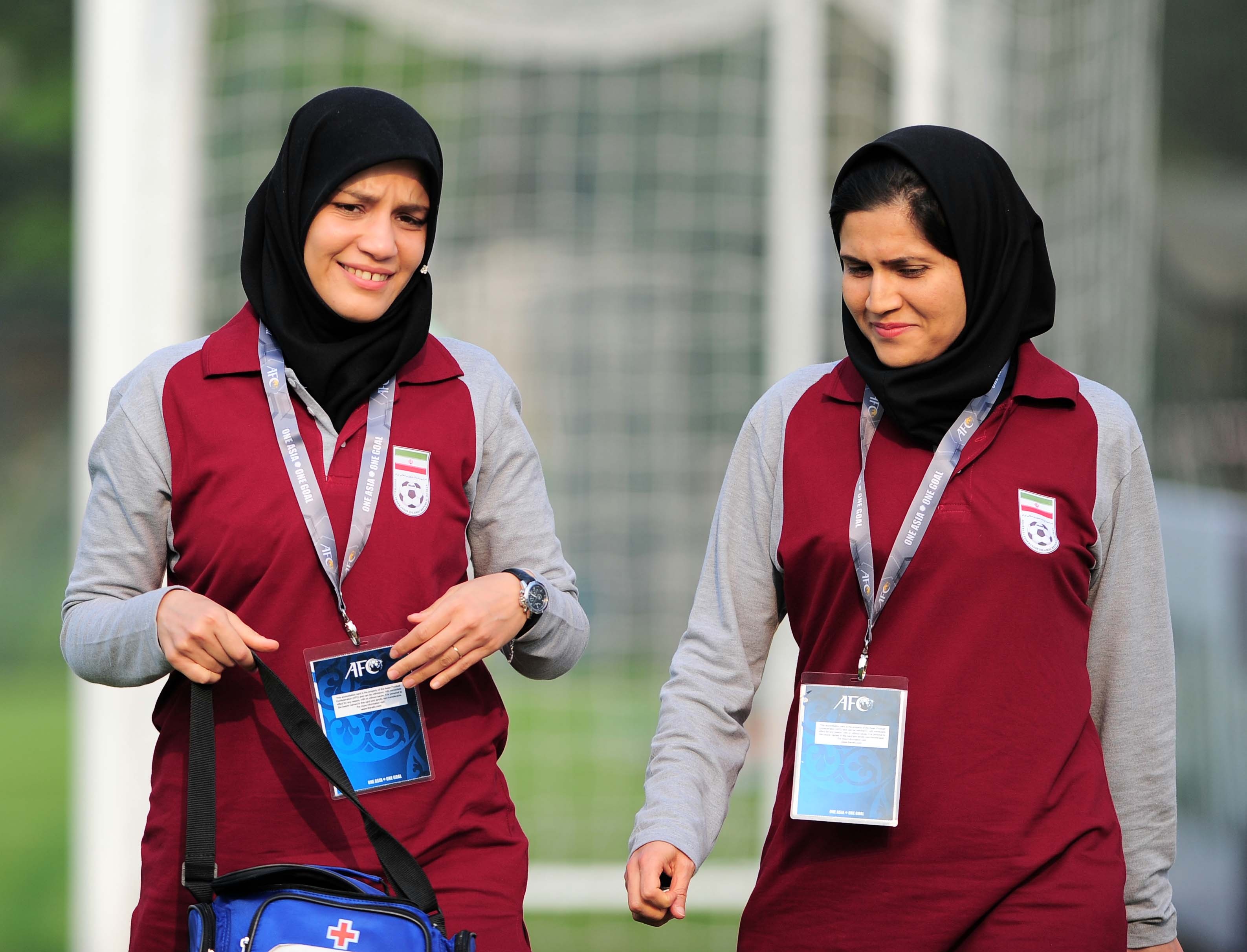 ve dep cau thu nu Iran anh 11