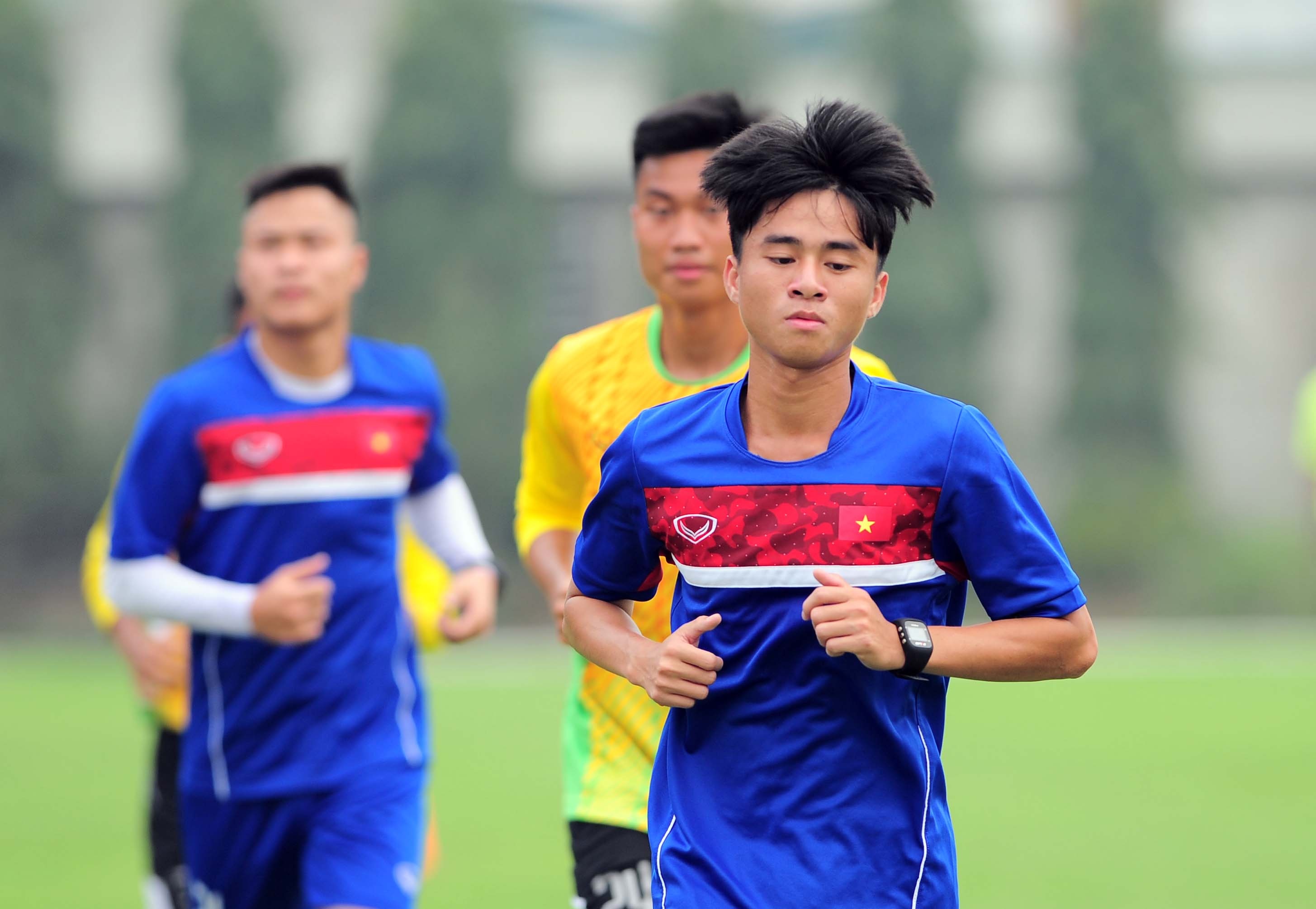 U20 Viet Nam ren the luc anh 3