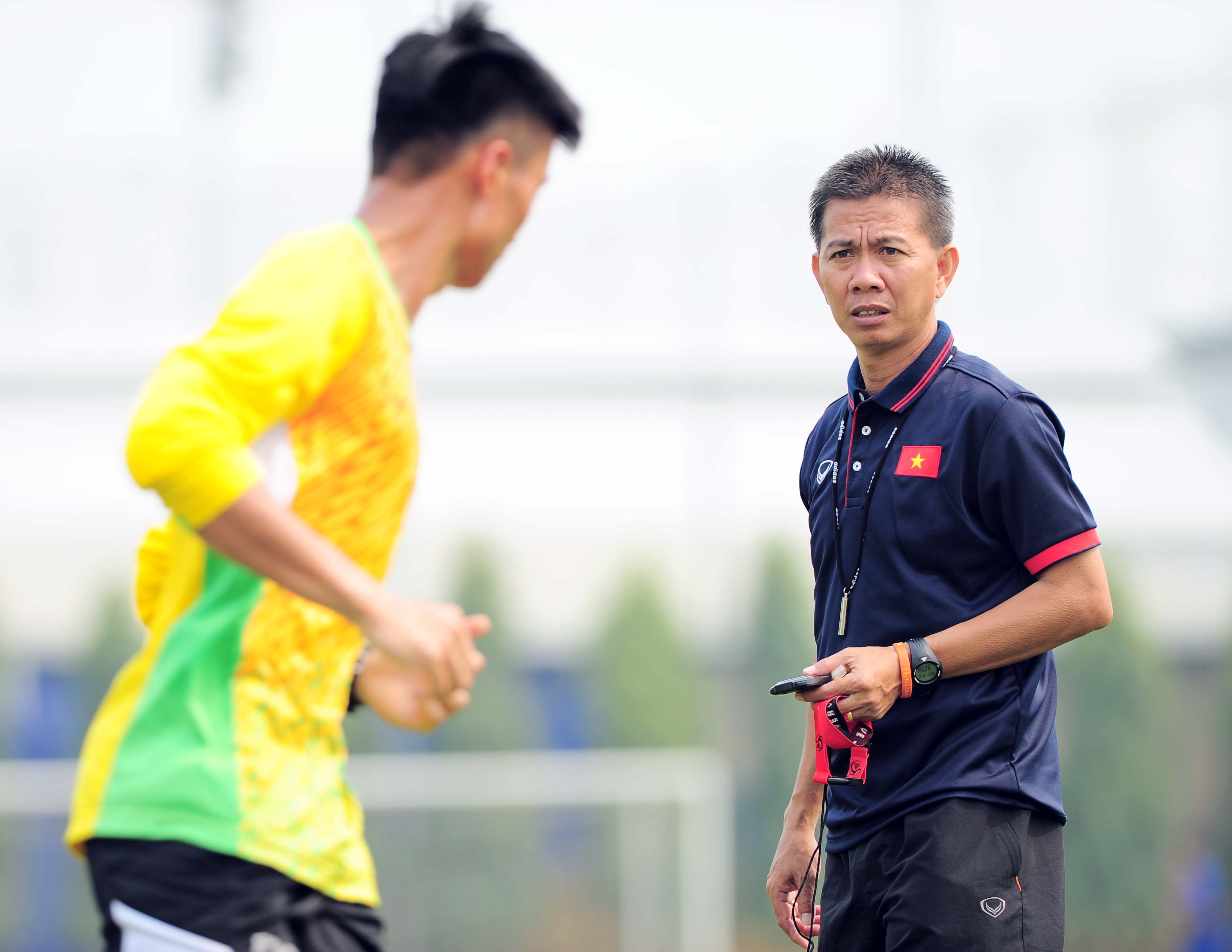 U20 Viet Nam ren the luc anh 11