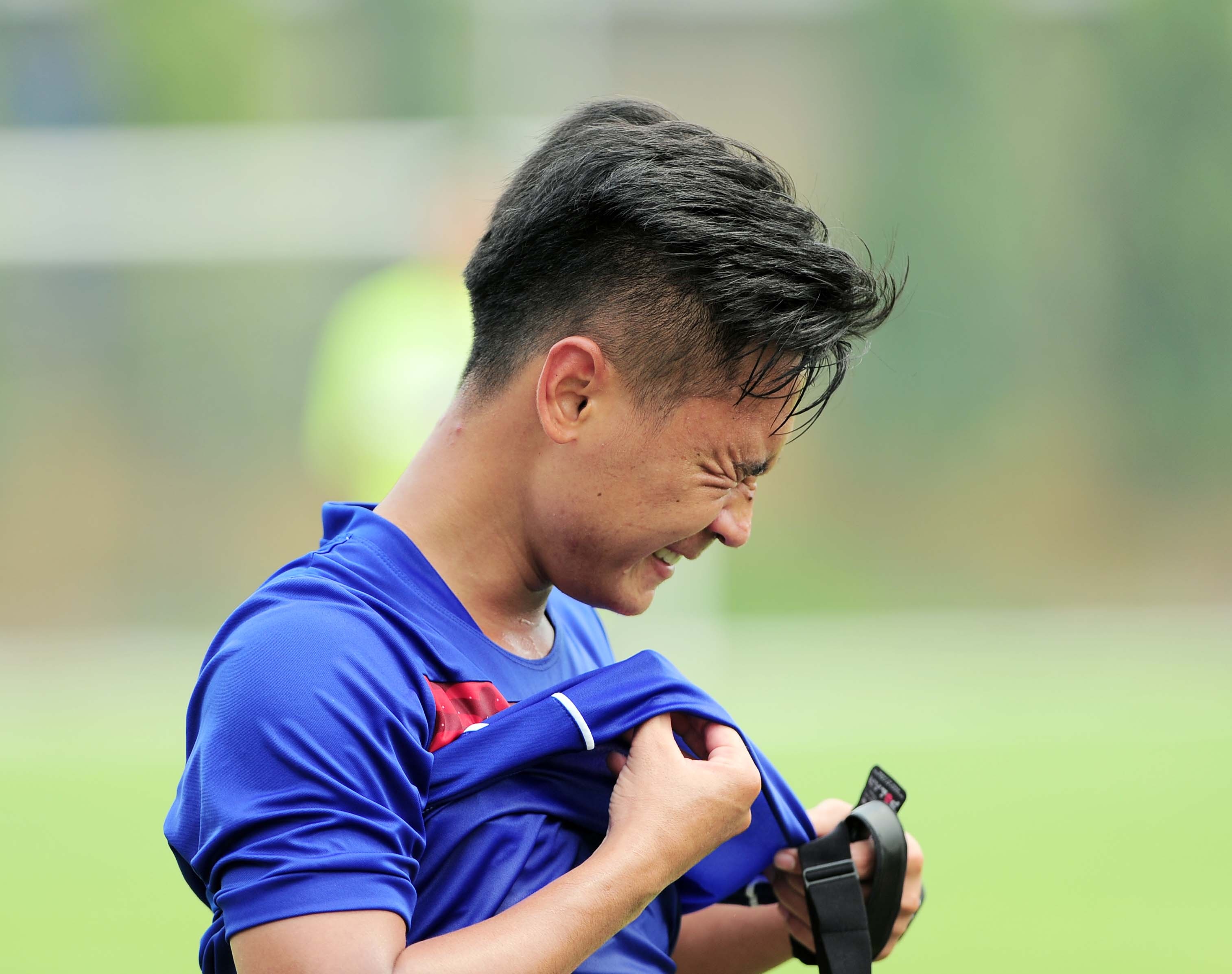 U20 Viet Nam ren the luc anh 10