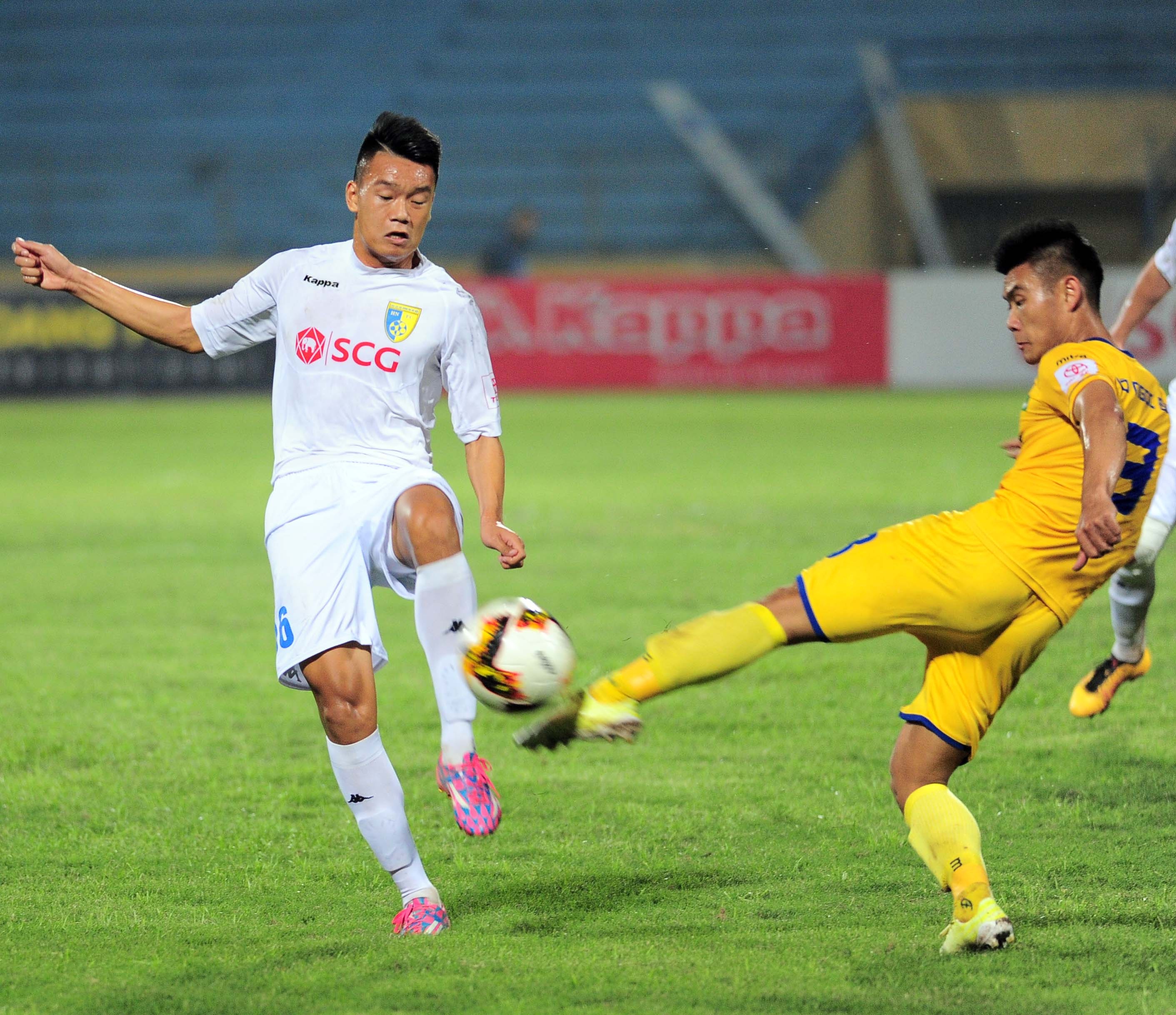 Ha Noi vs SLNA anh 4