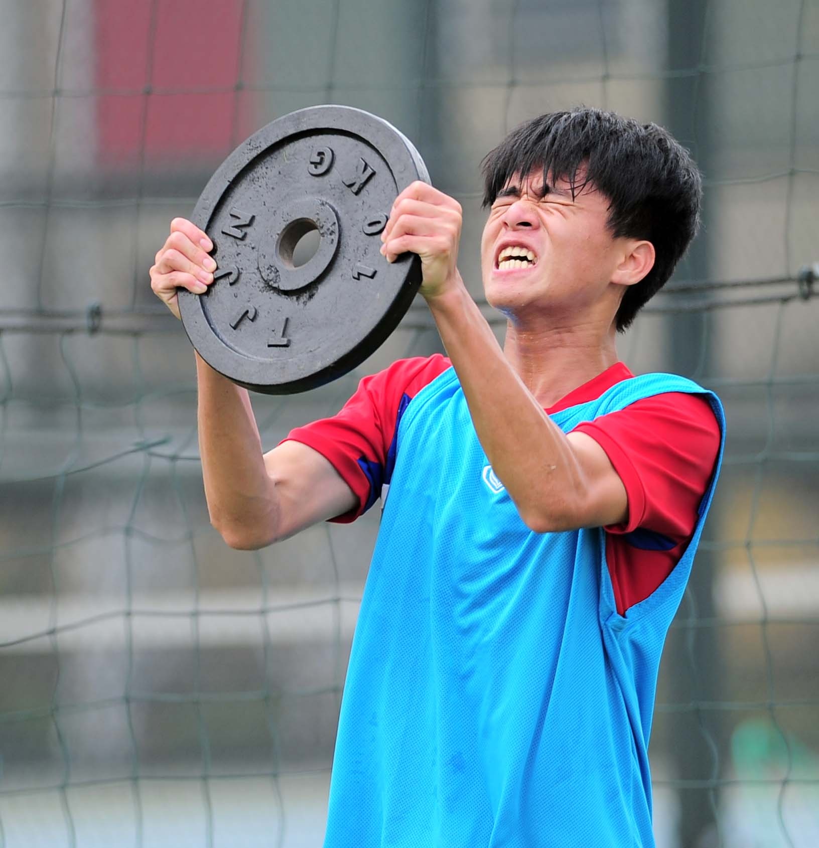 U20 Viet Nam tap the luc anh 9