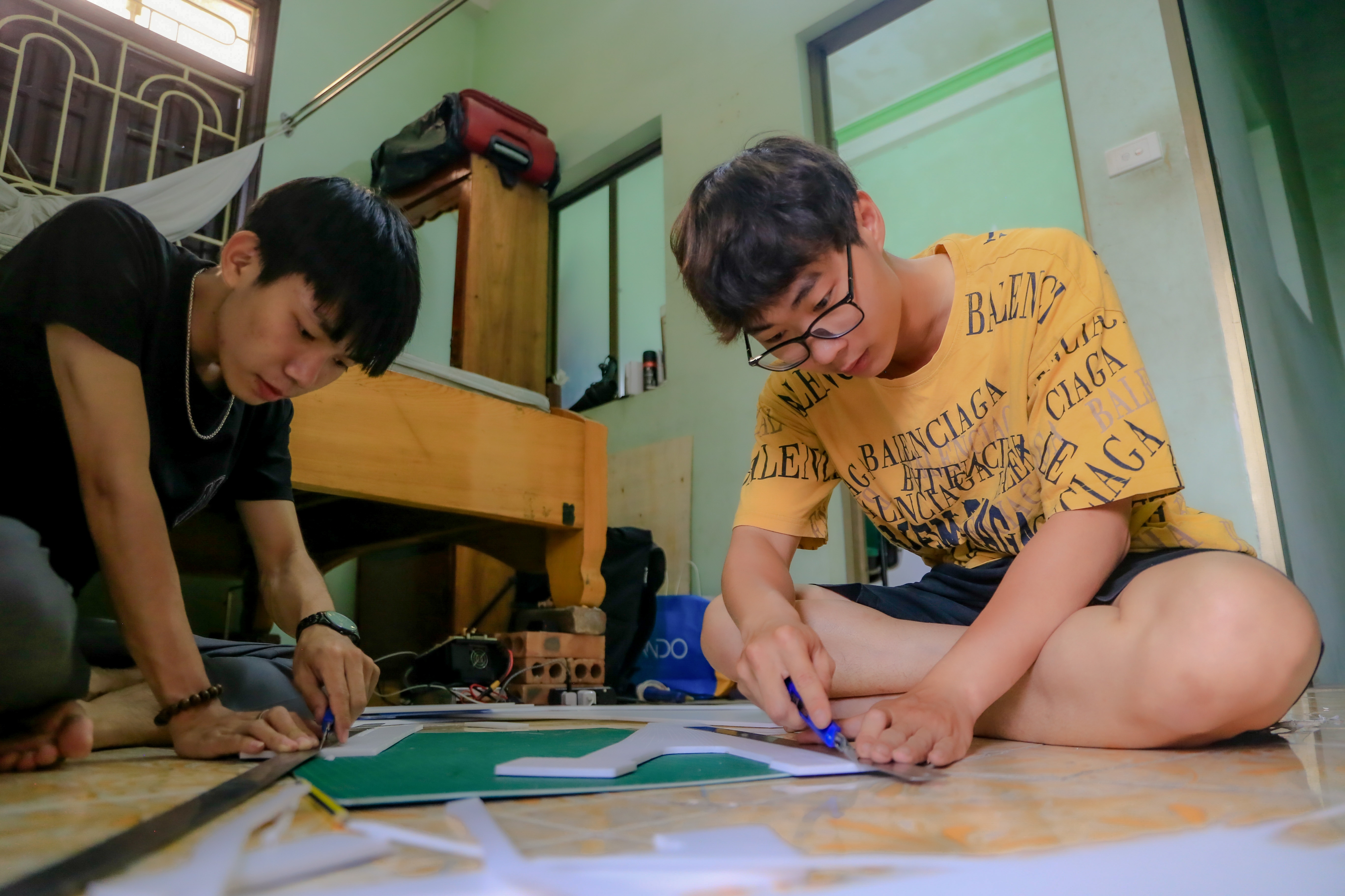 May bay canh bang anh 3