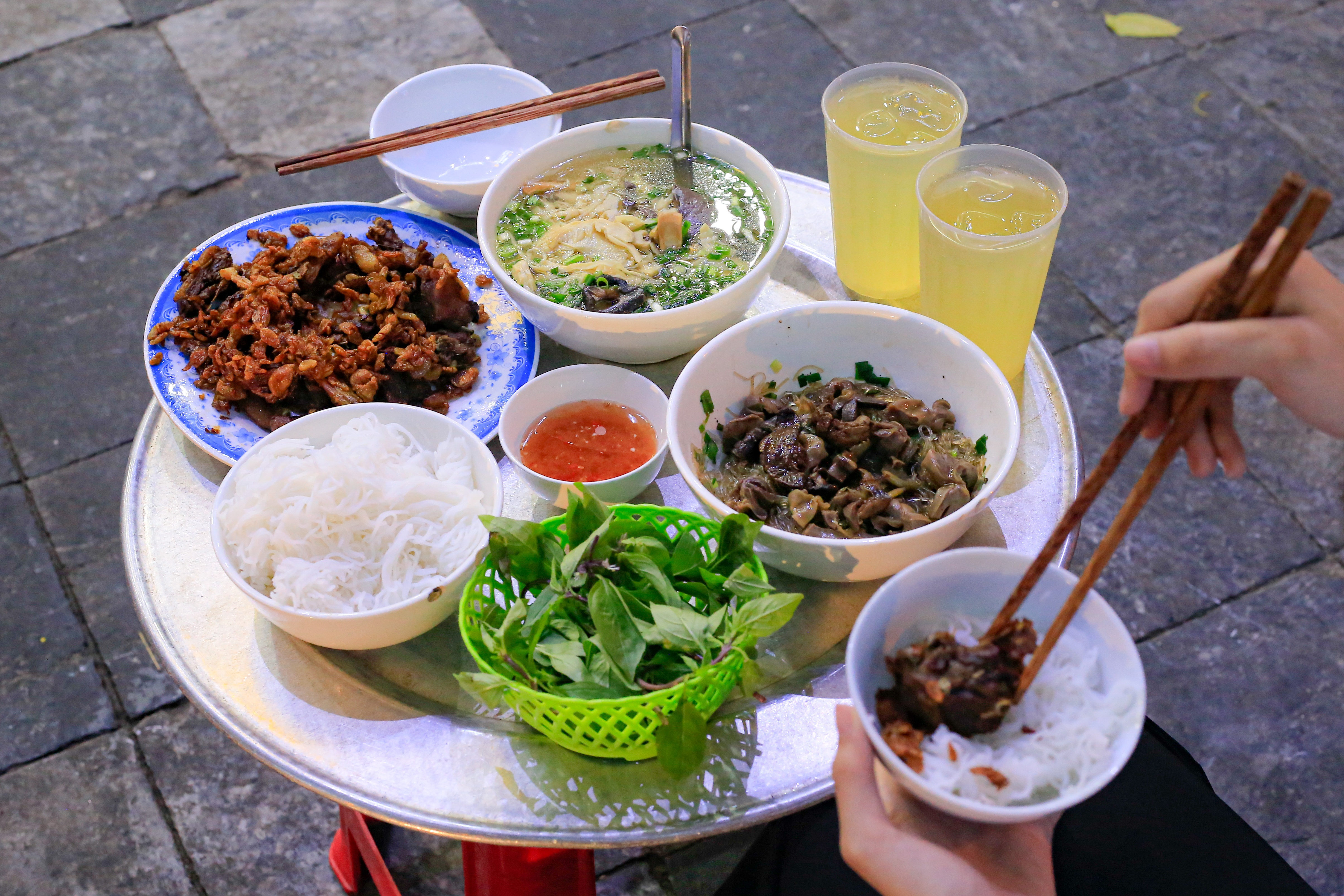 ngan chay toi Hang Luoc anh 9