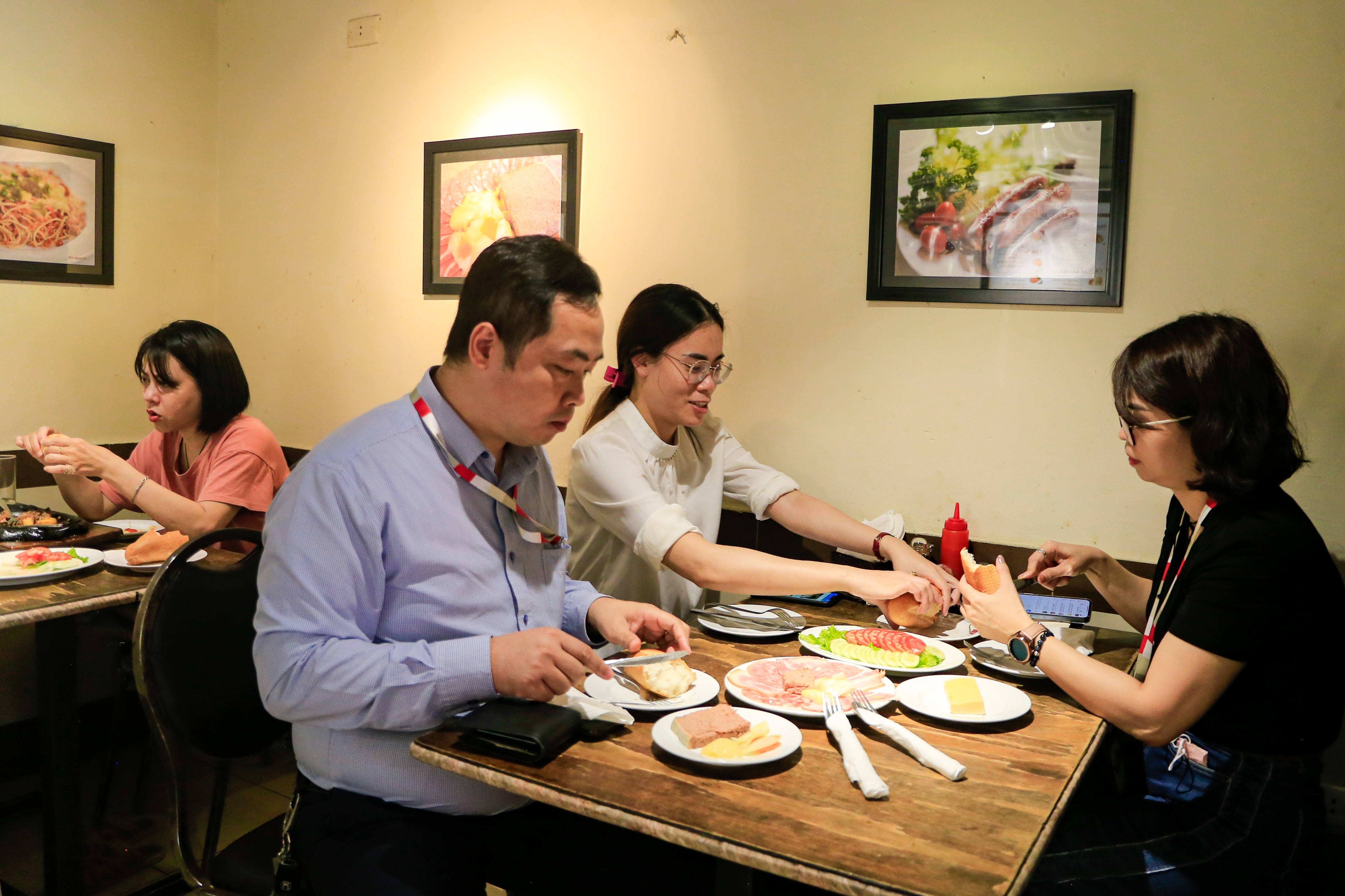 banh mi lau doi o Ha Noi anh 11