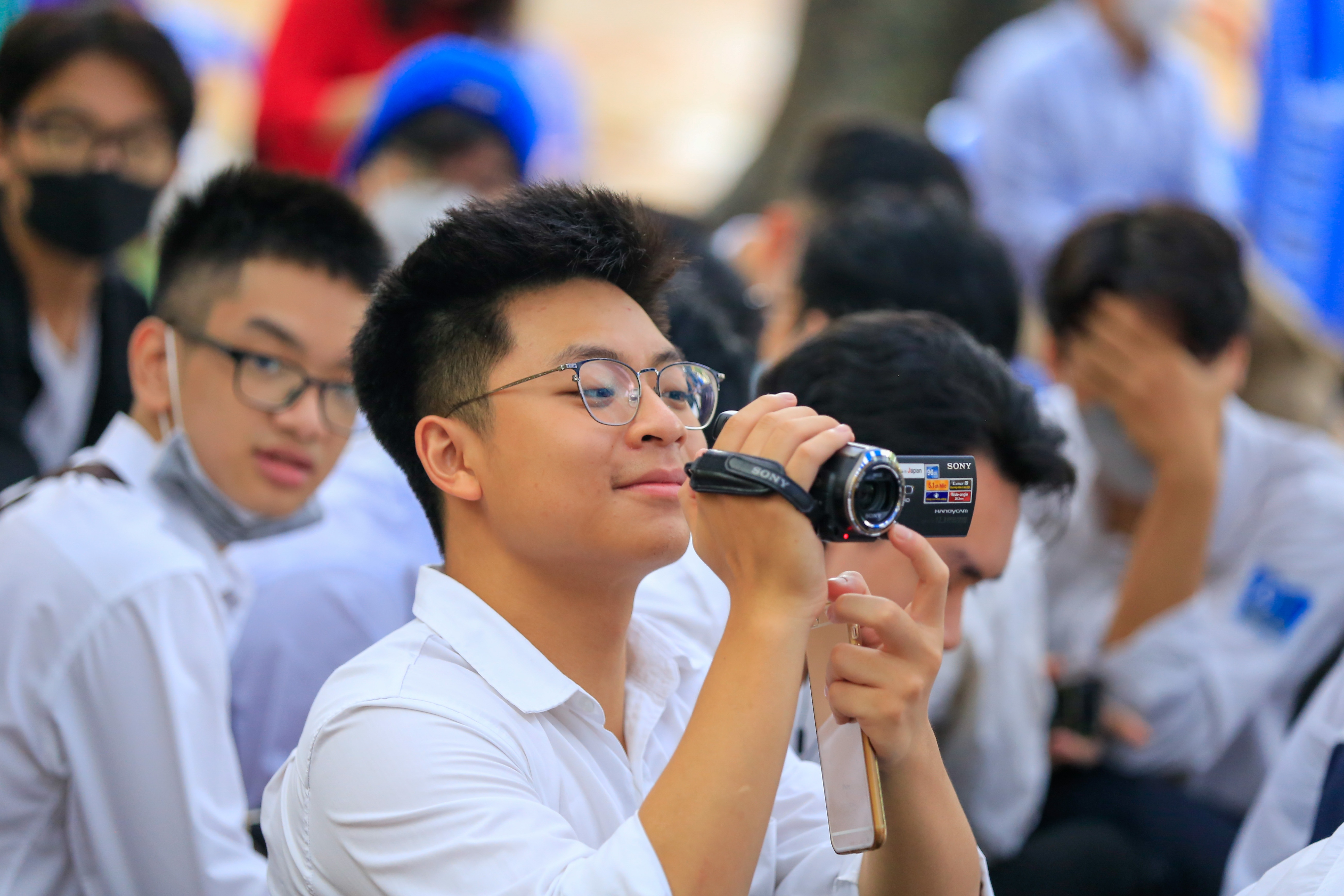 le chia tay tuoi hoc tro cua hoc sinh lop 12 anh 9